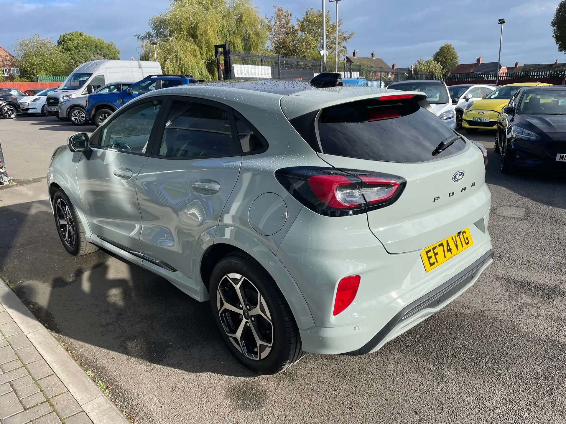 A 2024 FORD PUMA 1.0 EcoBoost Hybrid mHEV ST-Line 5dr A 2024 FORD PUMA 1.0 EcoBoost Hybrid mHEV ST-Line 5dr