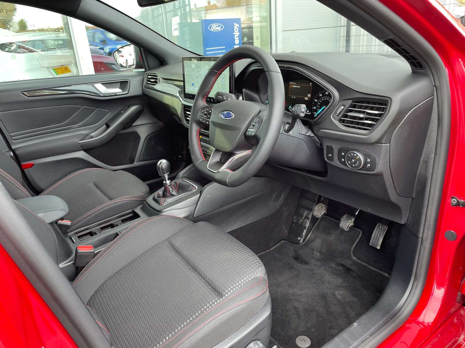 2025 FORD FOCUS 2025 FORD FOCUS