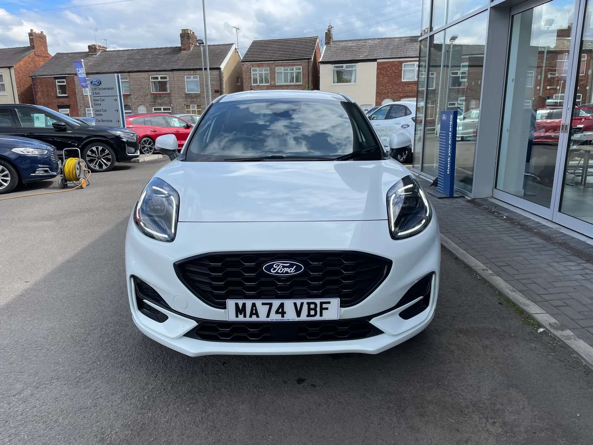 A 2024 FORD PUMA 1.0 EcoBoost Hybrid mHEV ST-Line 5dr A 2024 FORD PUMA 1.0 EcoBoost Hybrid mHEV ST-Line 5dr