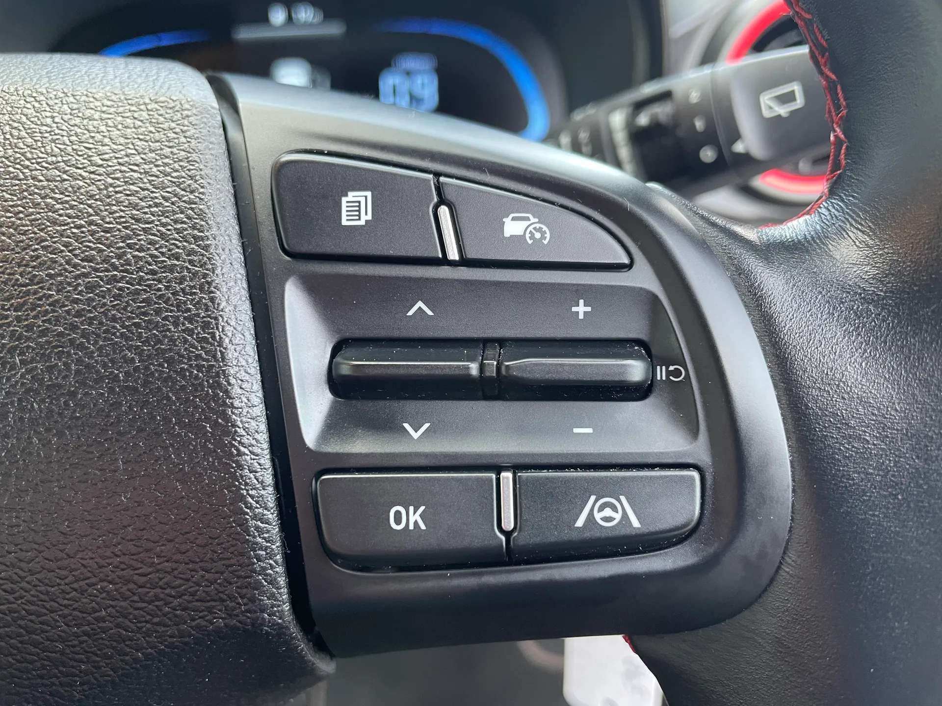 2023 HYUNDAI I10 2023 HYUNDAI I10