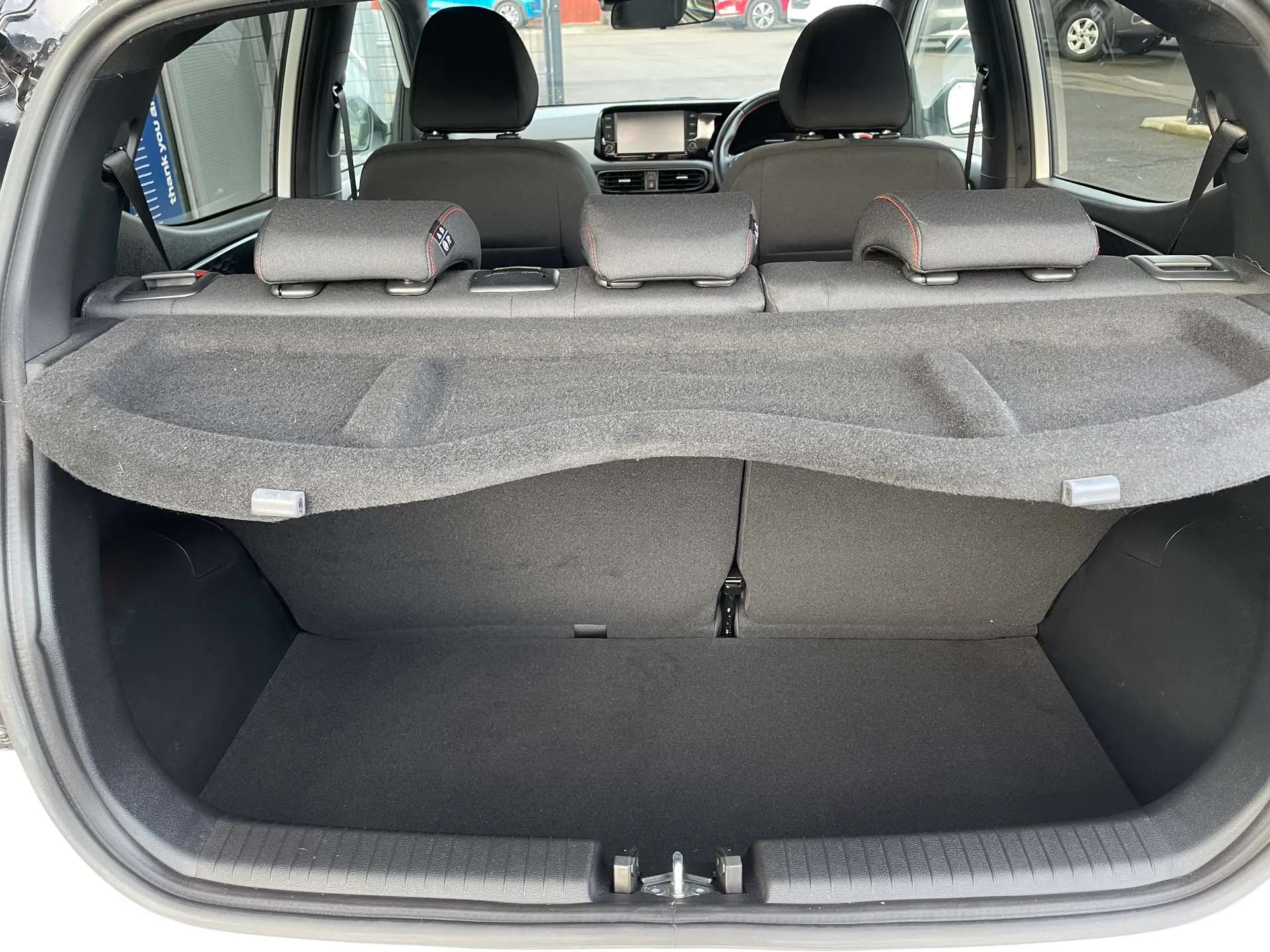 2023 HYUNDAI I10 2023 HYUNDAI I10