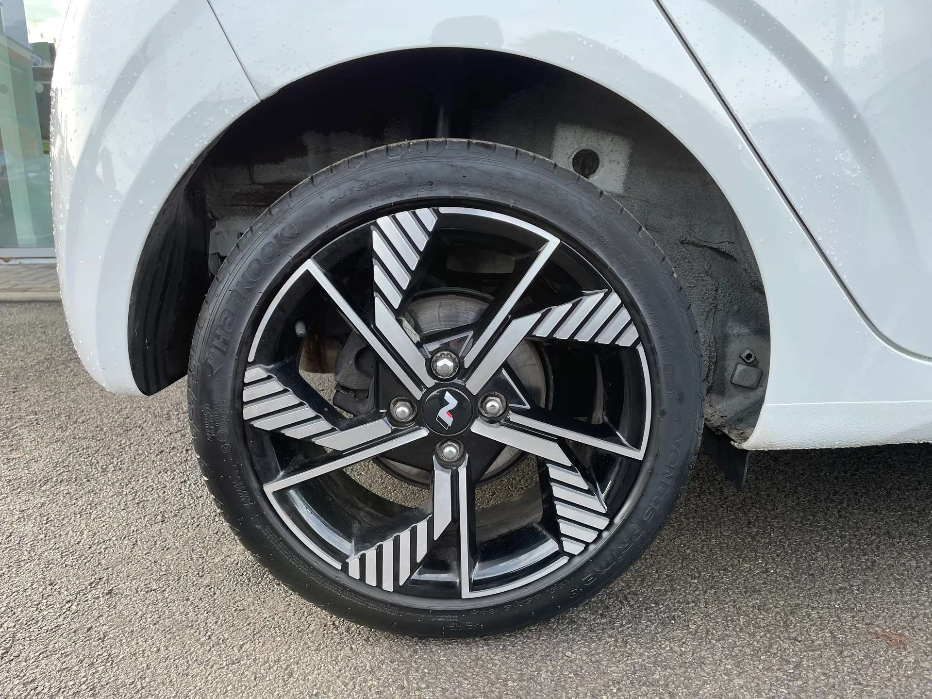 2023 HYUNDAI I10 2023 HYUNDAI I10