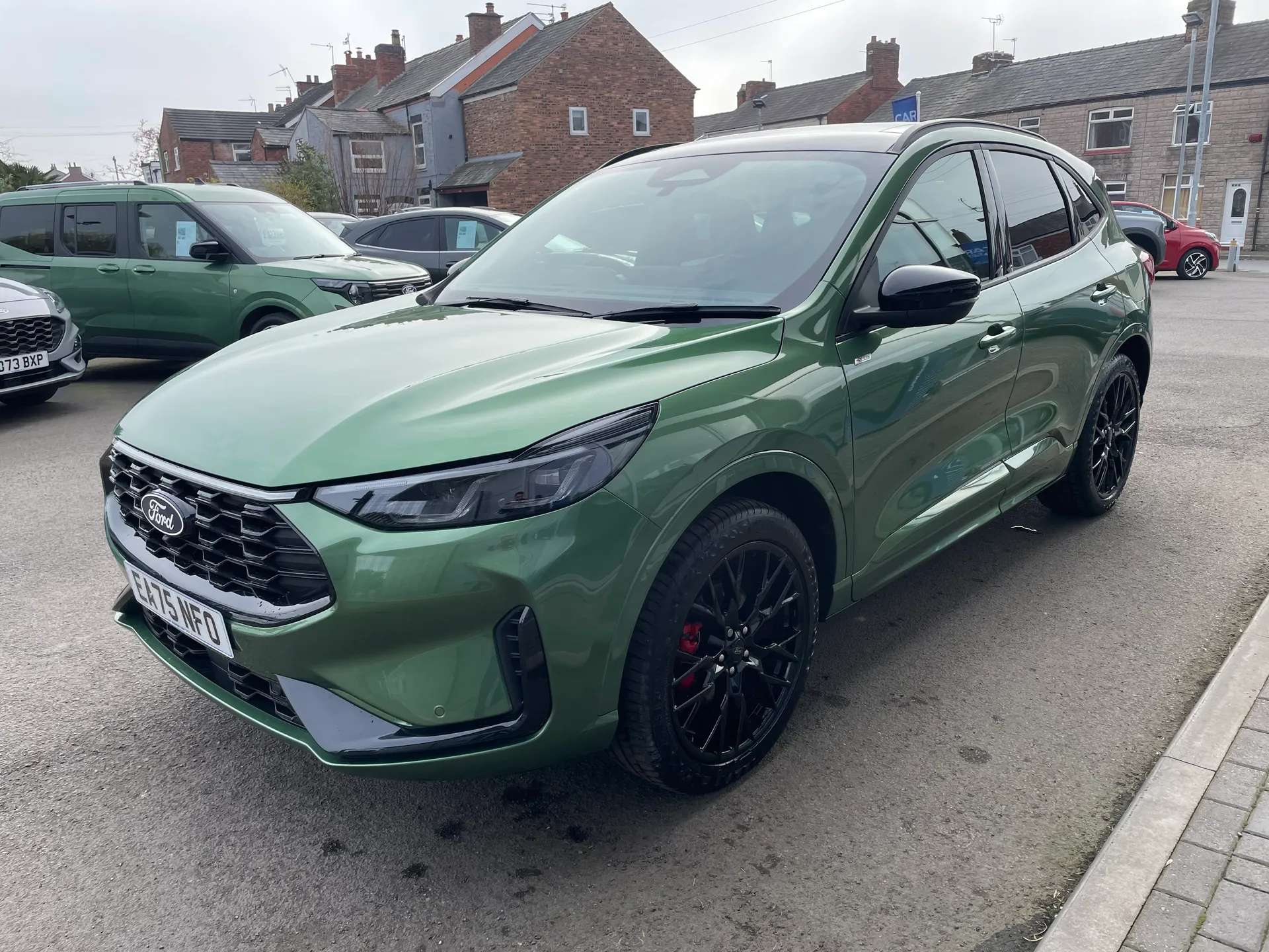 A 2025 FORD KUGA 2.5 FHEV ST-Line X Black Package 5dr 4WD CVT A 2025 FORD KUGA 2.5 FHEV ST-Line X Black Package 5dr 4WD CVT