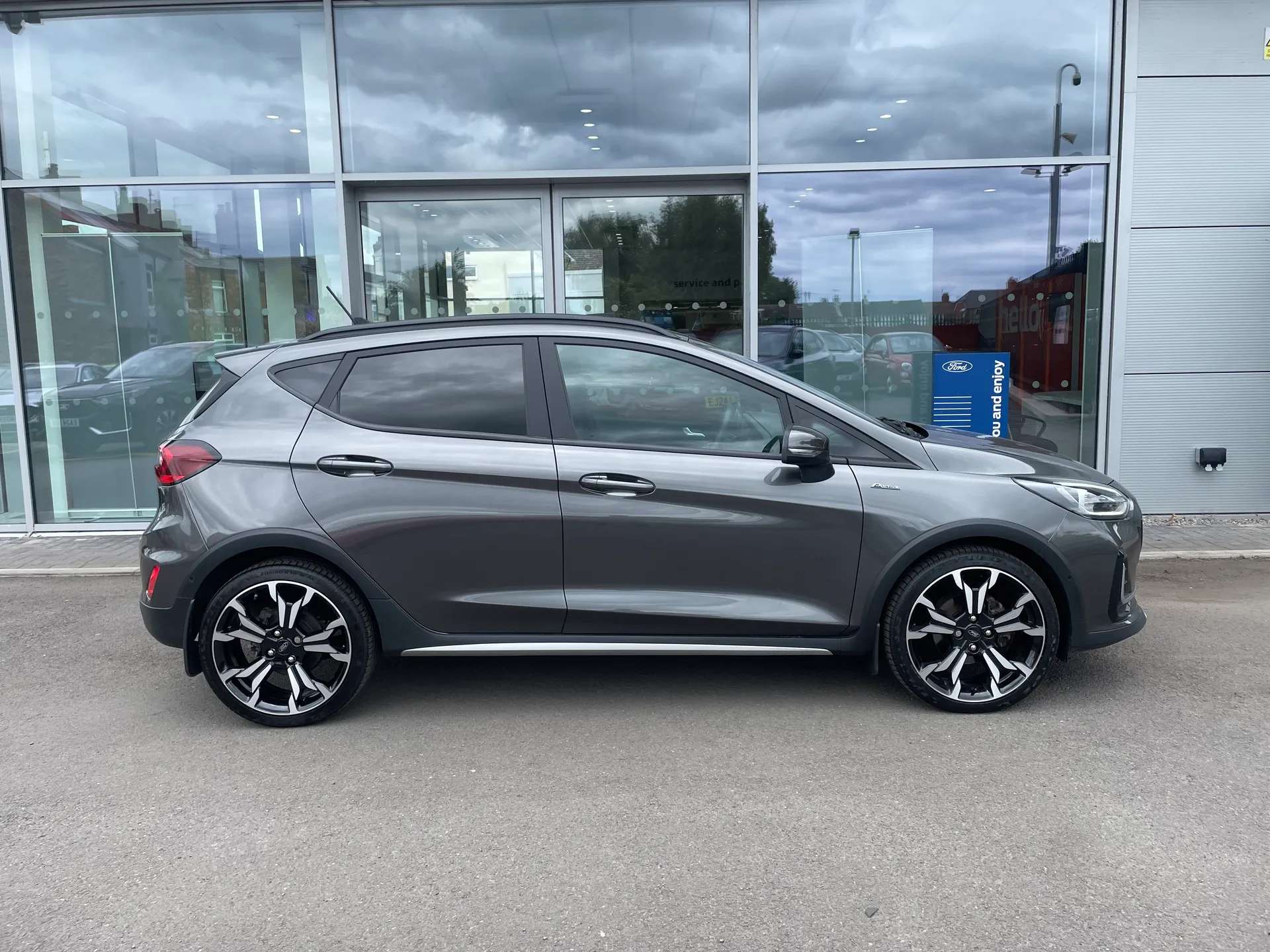 2022 FORD FIESTA 2022 FORD FIESTA