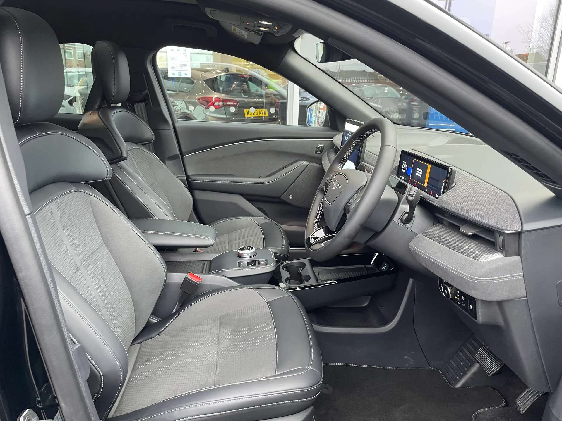 2025 FORD MUSTANG MACH-E 2025 FORD MUSTANG MACH-E