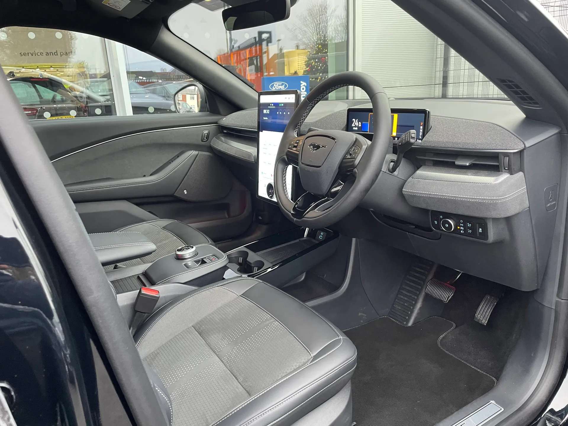 2025 FORD MUSTANG MACH-E 2025 FORD MUSTANG MACH-E