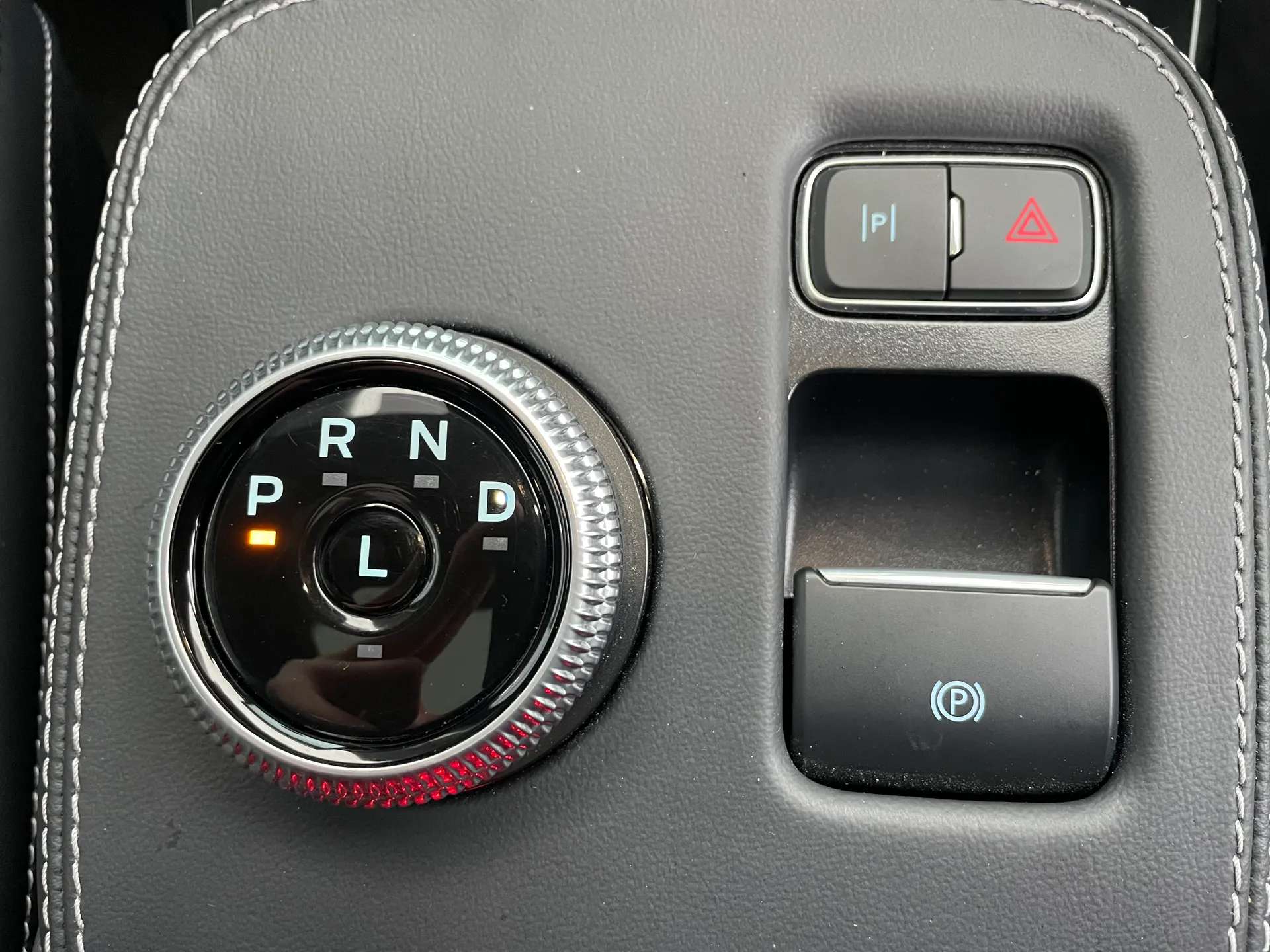 2025 FORD MUSTANG MACH-E 2025 FORD MUSTANG MACH-E