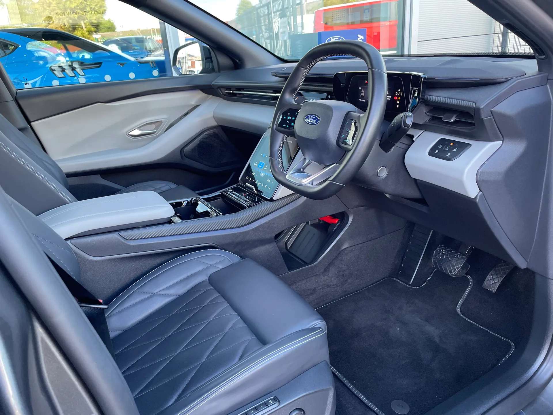 2025 FORD EXPLORER 2025 FORD EXPLORER