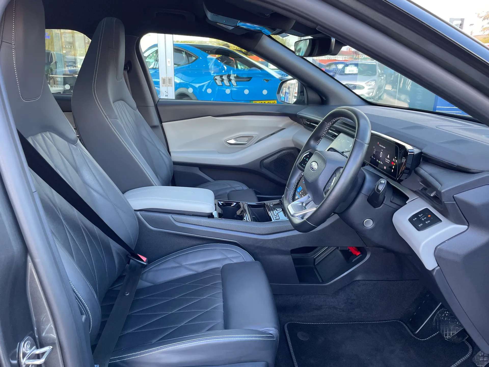 2025 FORD EXPLORER 2025 FORD EXPLORER