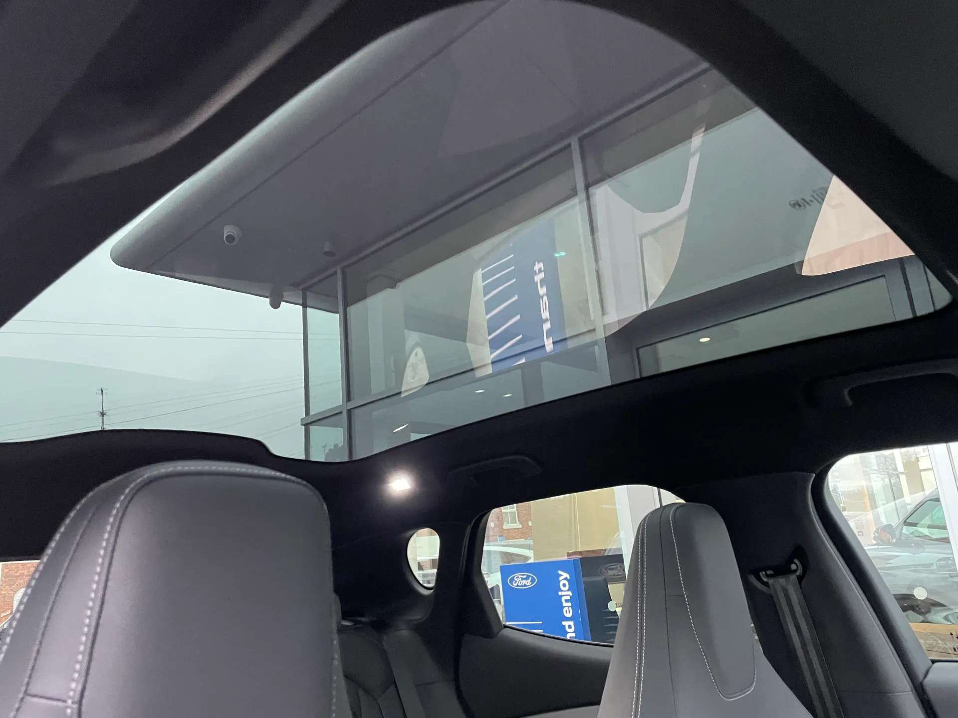 2025 FORD CAPRI 2025 FORD CAPRI