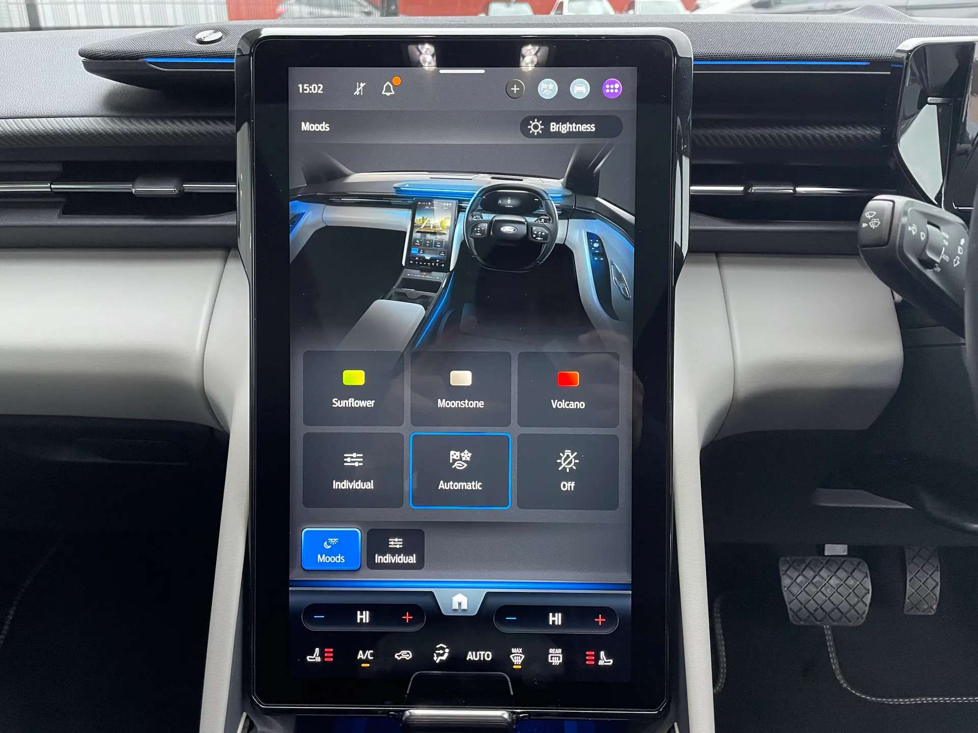 2025 FORD CAPRI 2025 FORD CAPRI