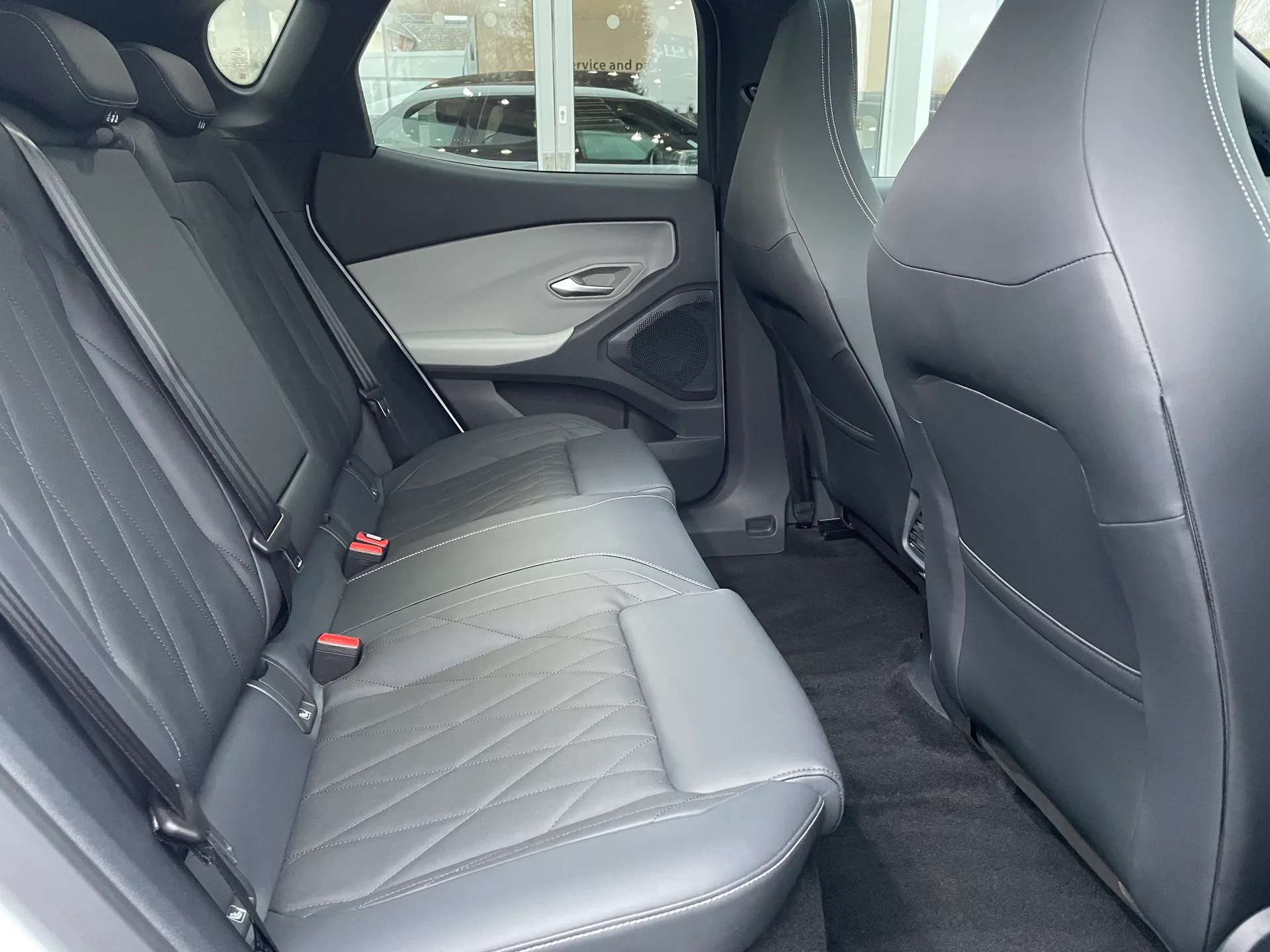 2025 FORD CAPRI 2025 FORD CAPRI