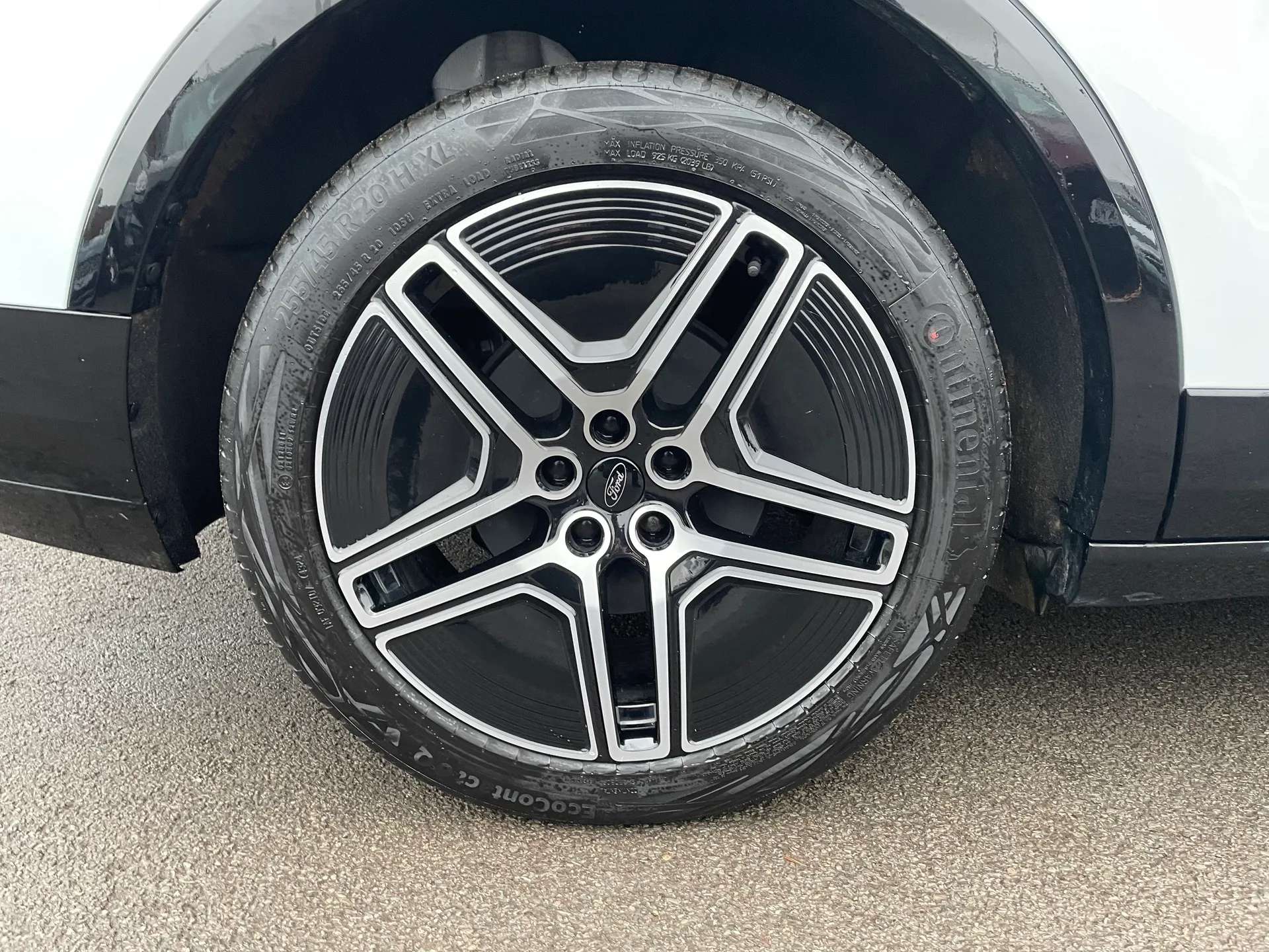 2025 FORD CAPRI 2025 FORD CAPRI