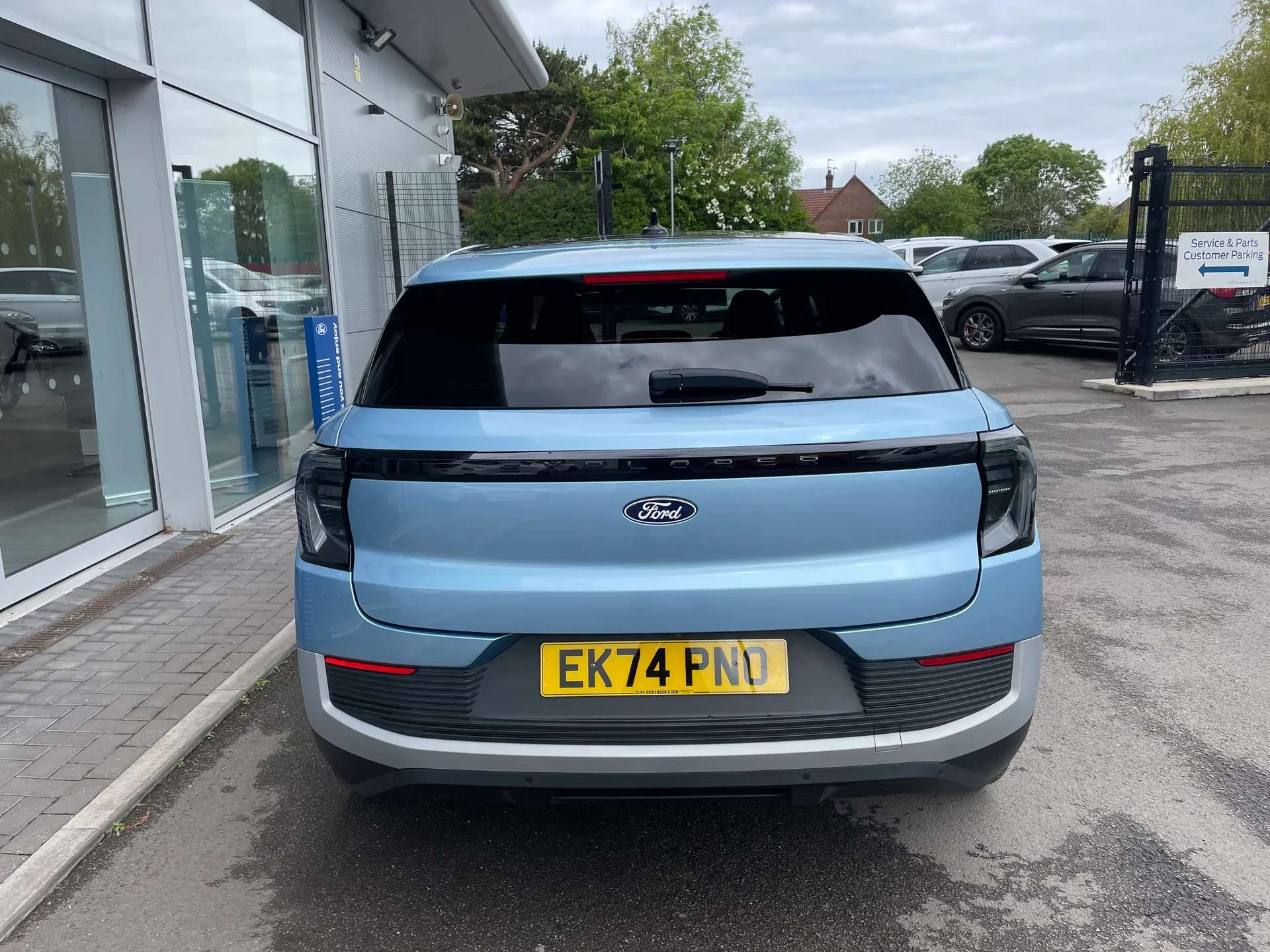 2024 FORD EXPLORER 2024 FORD EXPLORER