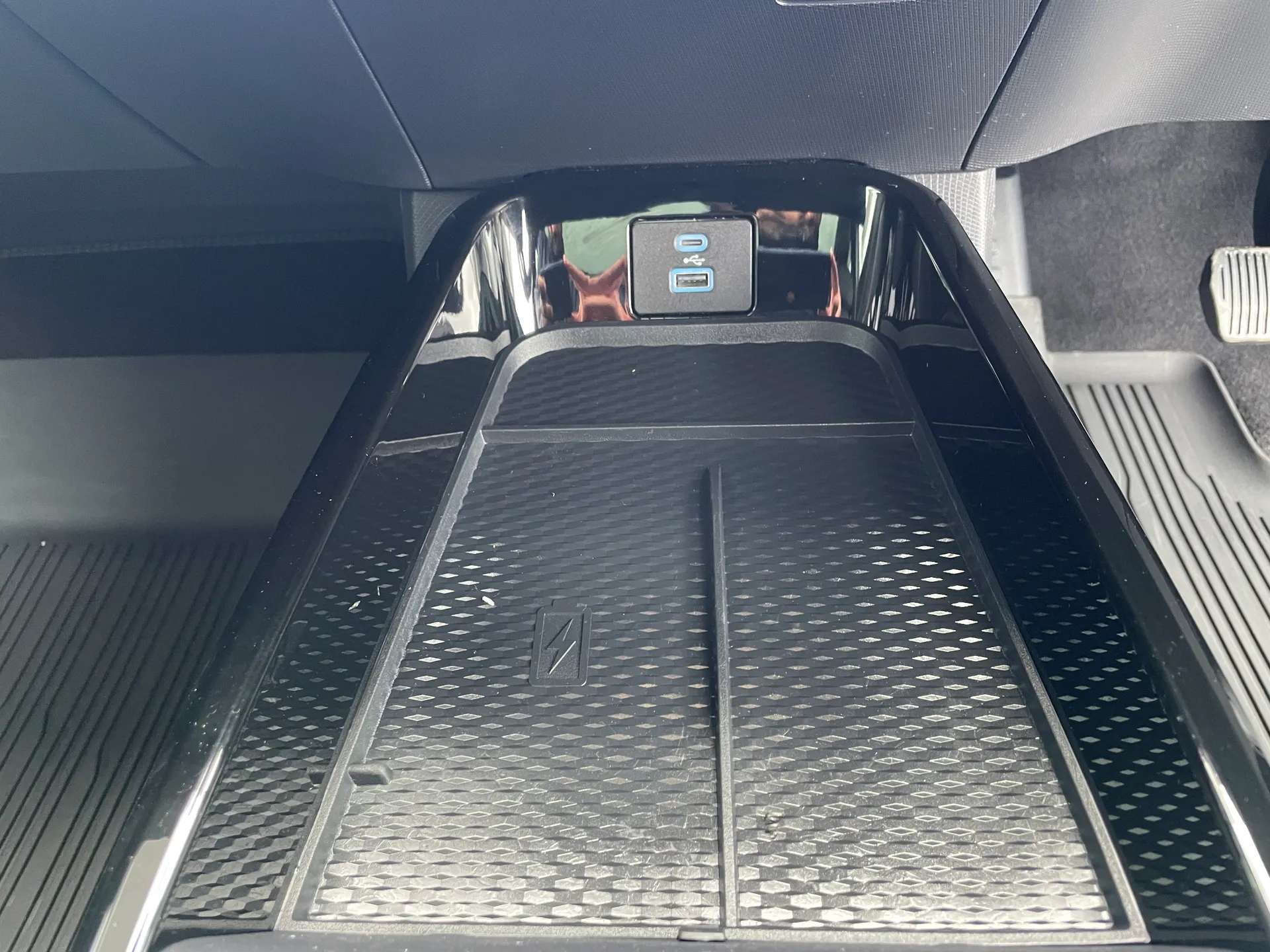 2022 FORD MUSTANG MACH-E 2022 FORD MUSTANG MACH-E