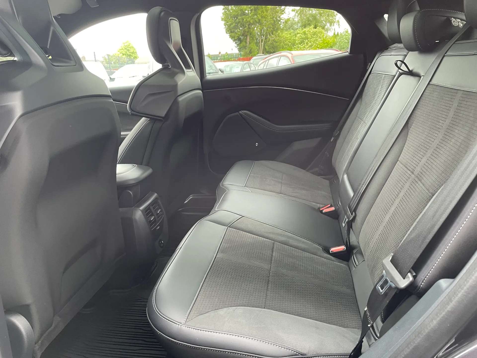 2022 FORD MUSTANG MACH-E 2022 FORD MUSTANG MACH-E