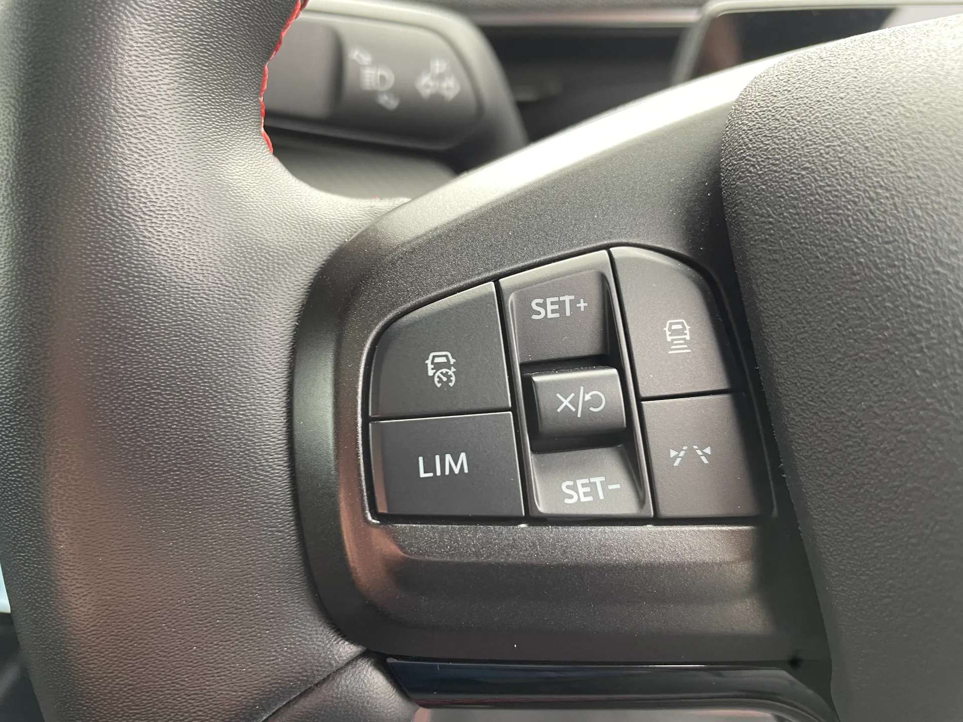 2021 FORD MUSTANG MACH-E 2021 FORD MUSTANG MACH-E