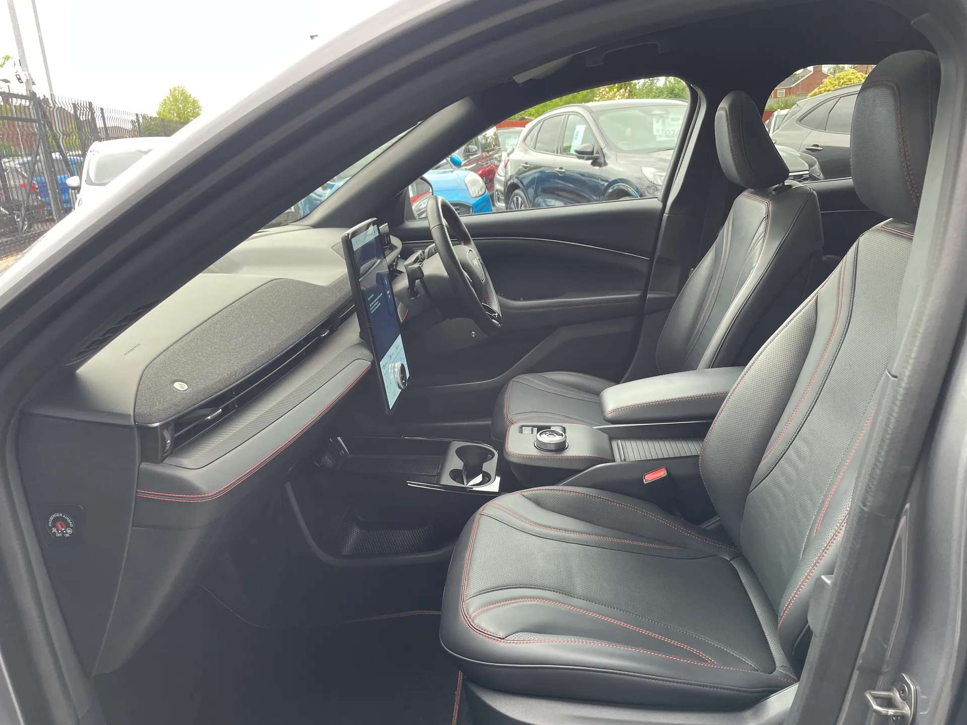 2021 FORD MUSTANG MACH-E 2021 FORD MUSTANG MACH-E