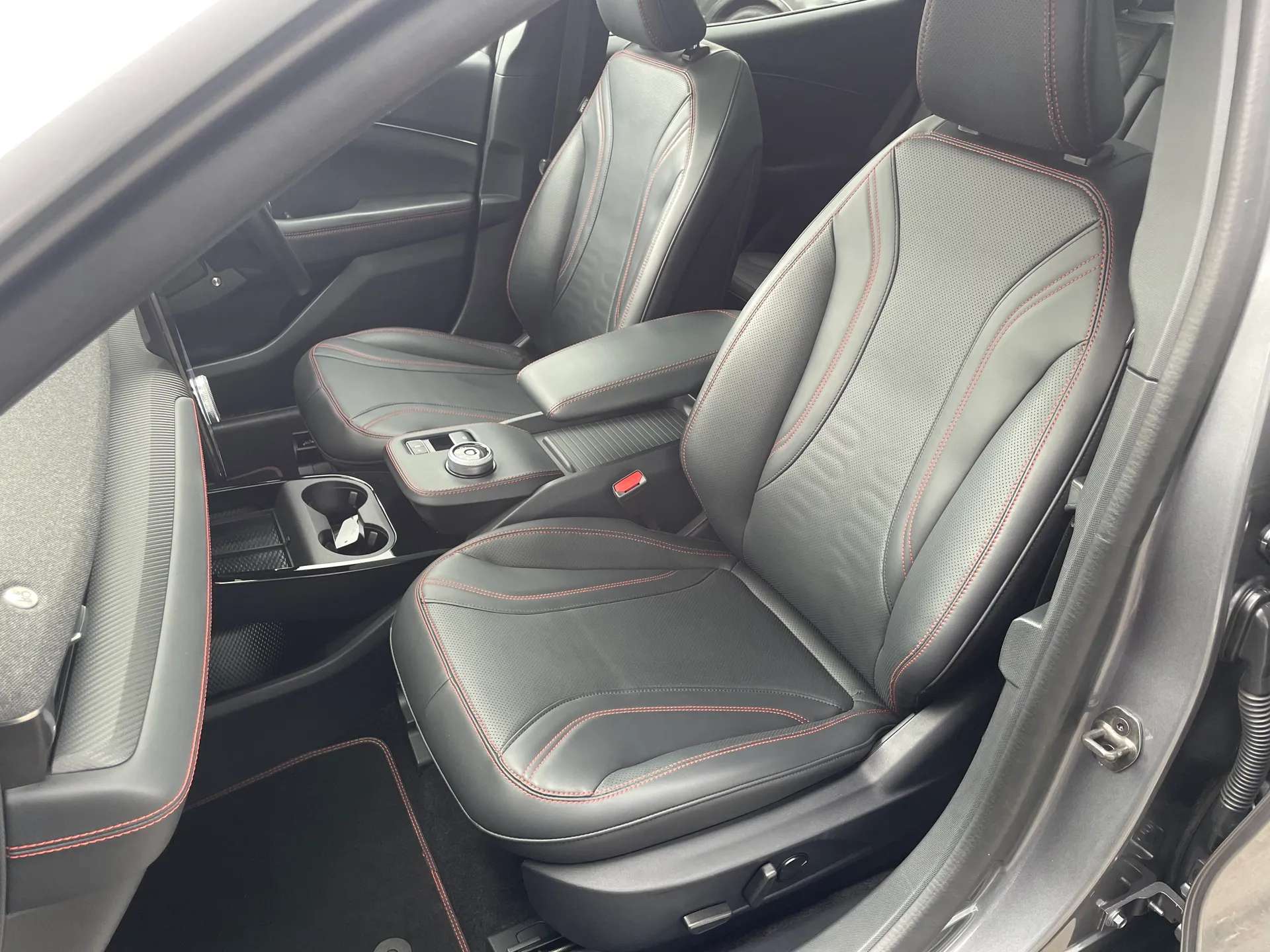 2021 FORD MUSTANG MACH-E 2021 FORD MUSTANG MACH-E