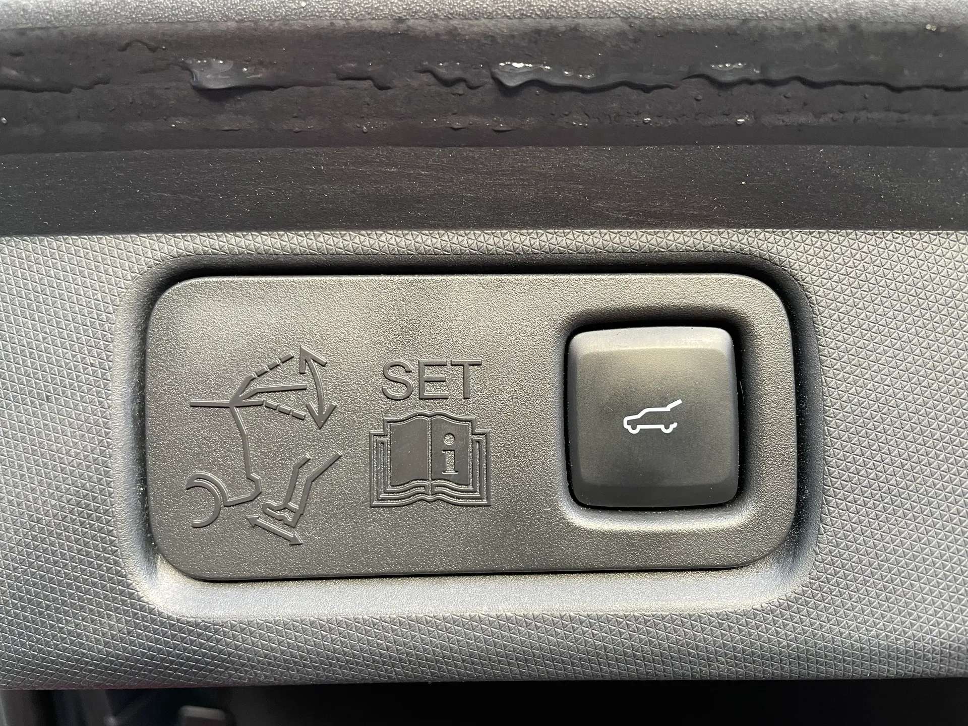 2022 FORD MUSTANG MACH-E 2022 FORD MUSTANG MACH-E