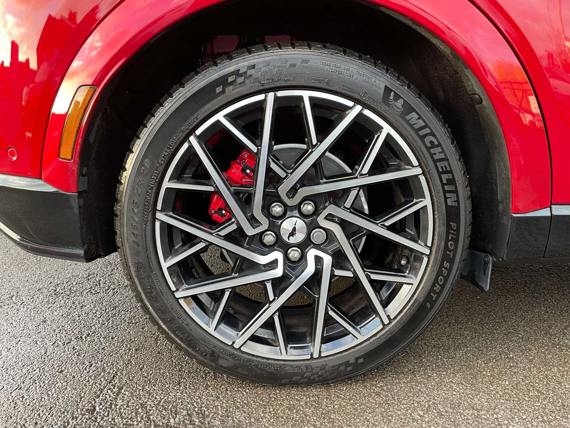 2022 FORD MUSTANG MACH-E 2022 FORD MUSTANG MACH-E