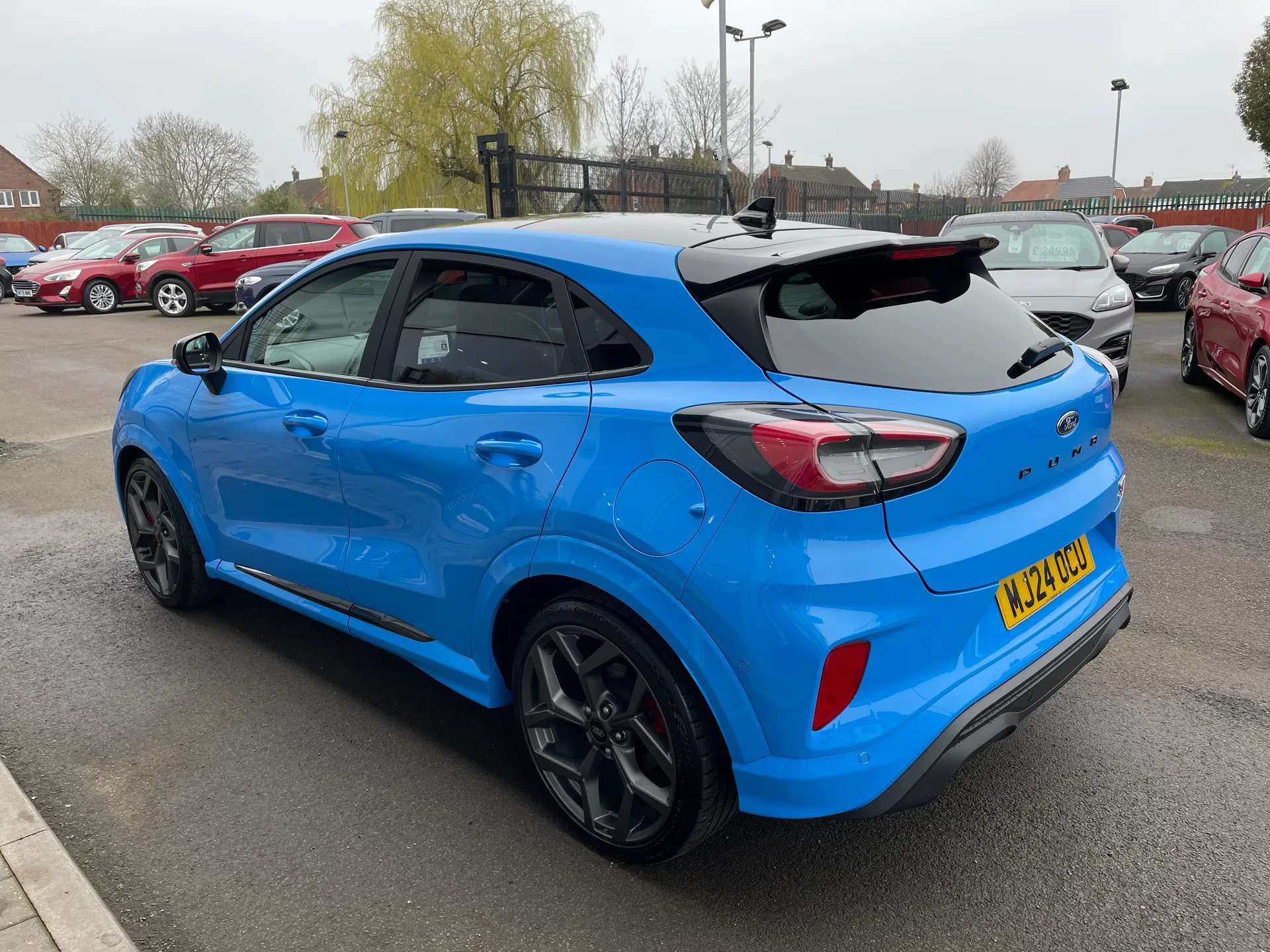 A 2024 FORD PUMA 1.0 EcoBoost Hybrid mHEV ST 5dr DCT A 2024 FORD PUMA 1.0 EcoBoost Hybrid mHEV ST 5dr DCT