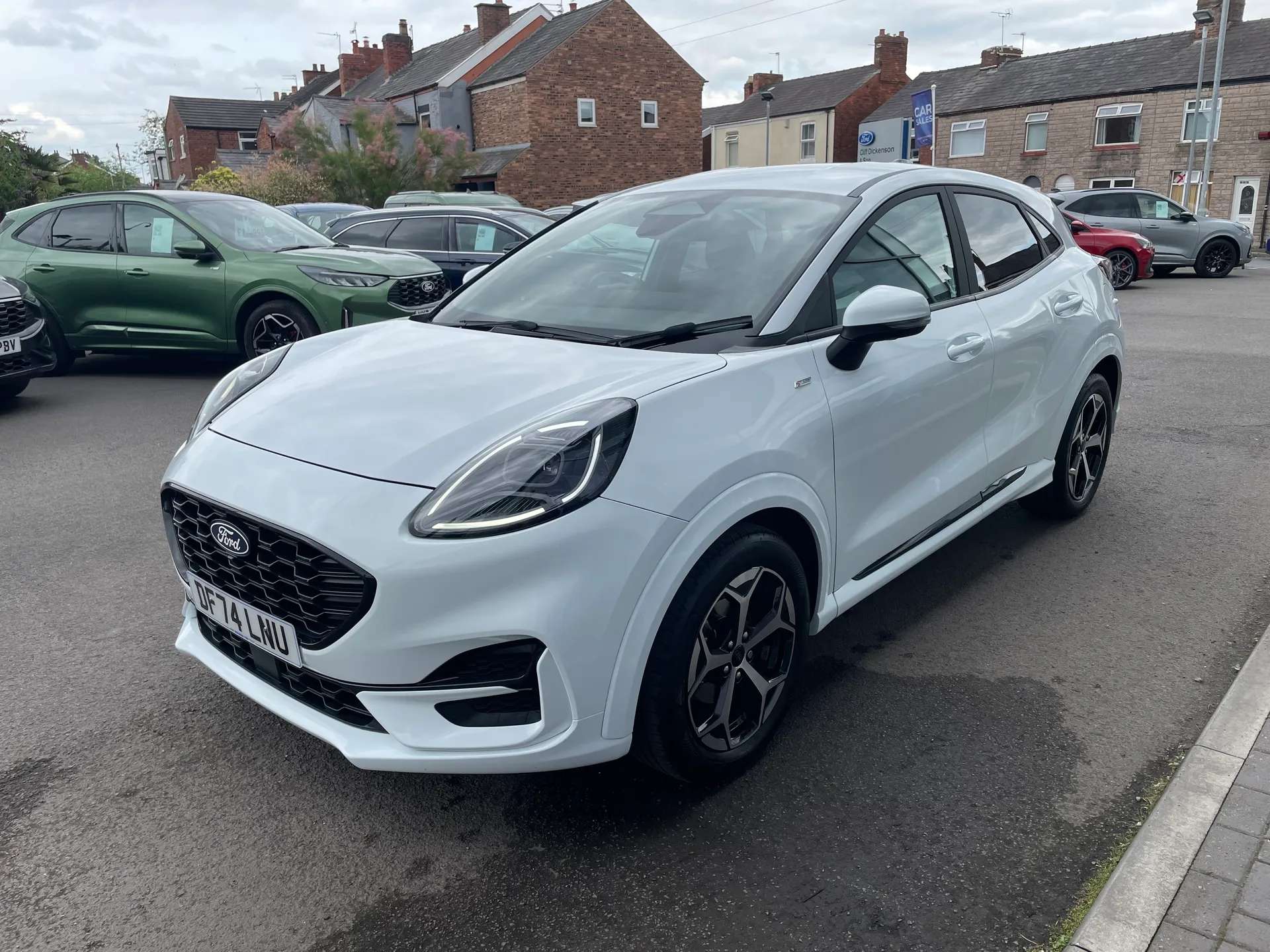 A 2024 FORD PUMA 1.0 EcoBoost Hybrid mHEV ST-Line 5dr A 2024 FORD PUMA 1.0 EcoBoost Hybrid mHEV ST-Line 5dr