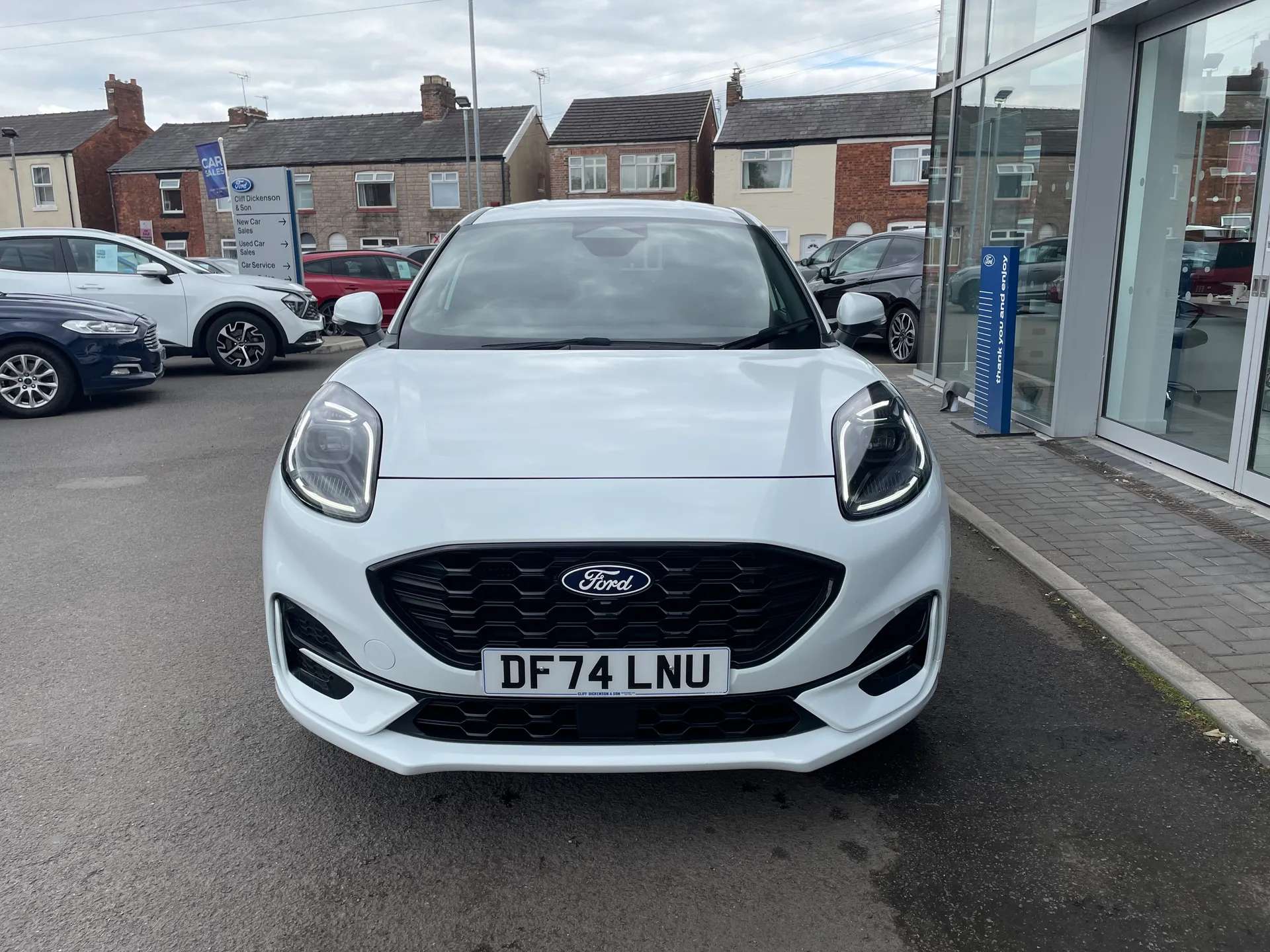 A 2024 FORD PUMA 1.0 EcoBoost Hybrid mHEV ST-Line 5dr A 2024 FORD PUMA 1.0 EcoBoost Hybrid mHEV ST-Line 5dr