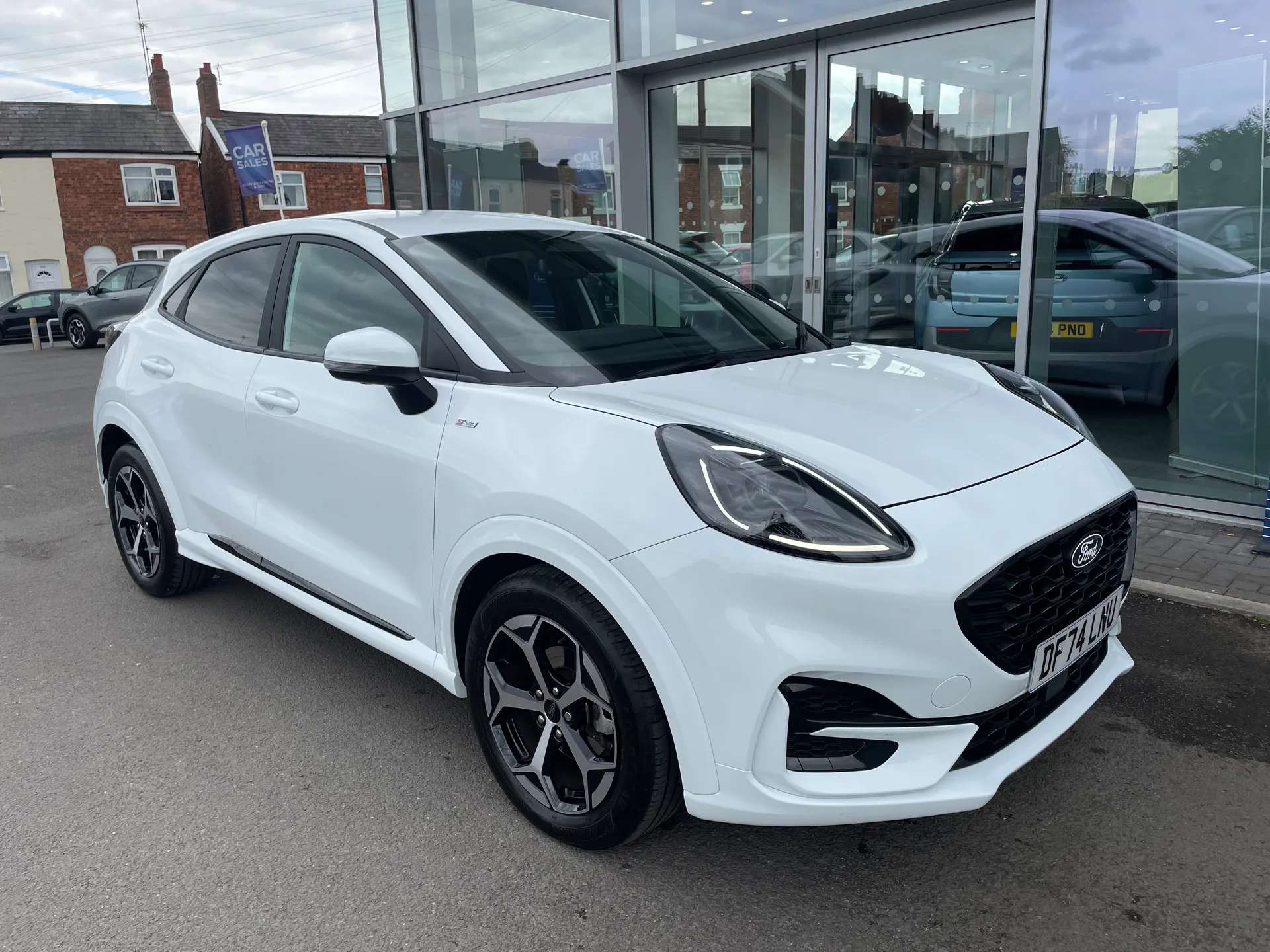 A 2024 FORD PUMA 1.0 EcoBoost Hybrid mHEV ST-Line 5dr A 2024 FORD PUMA 1.0 EcoBoost Hybrid mHEV ST-Line 5dr