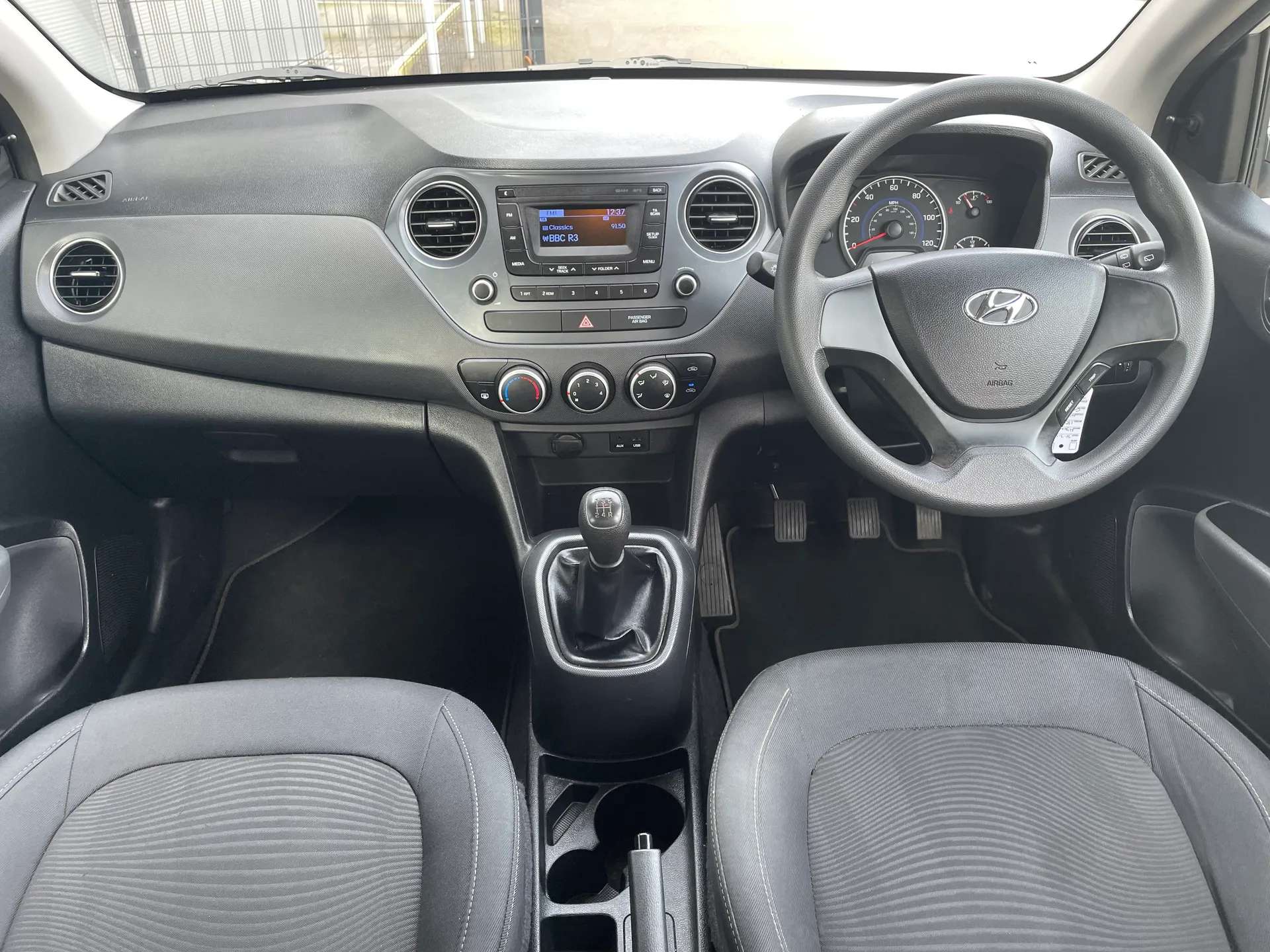 2017 HYUNDAI I10 2017 HYUNDAI I10