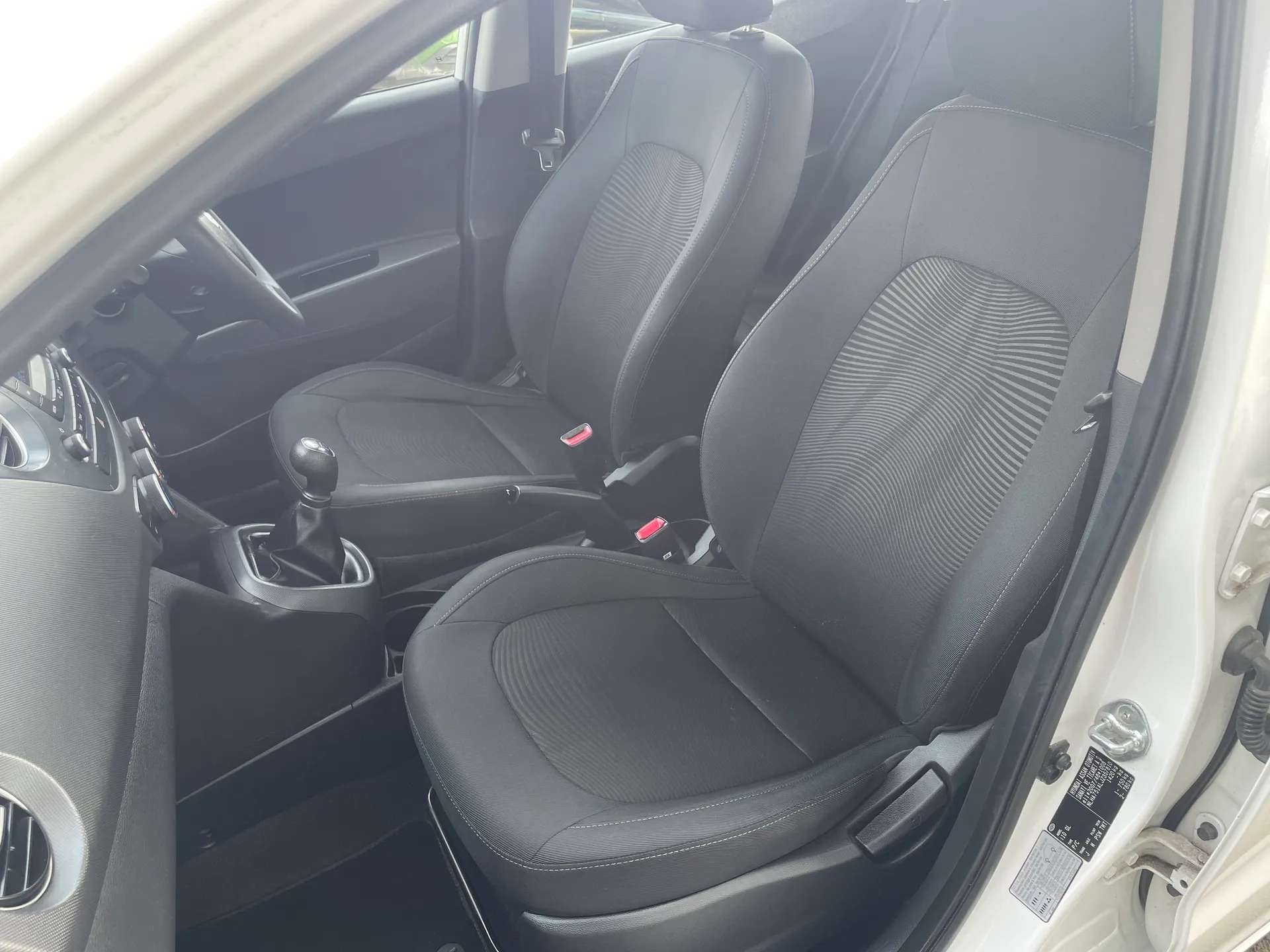 2017 HYUNDAI I10 2017 HYUNDAI I10