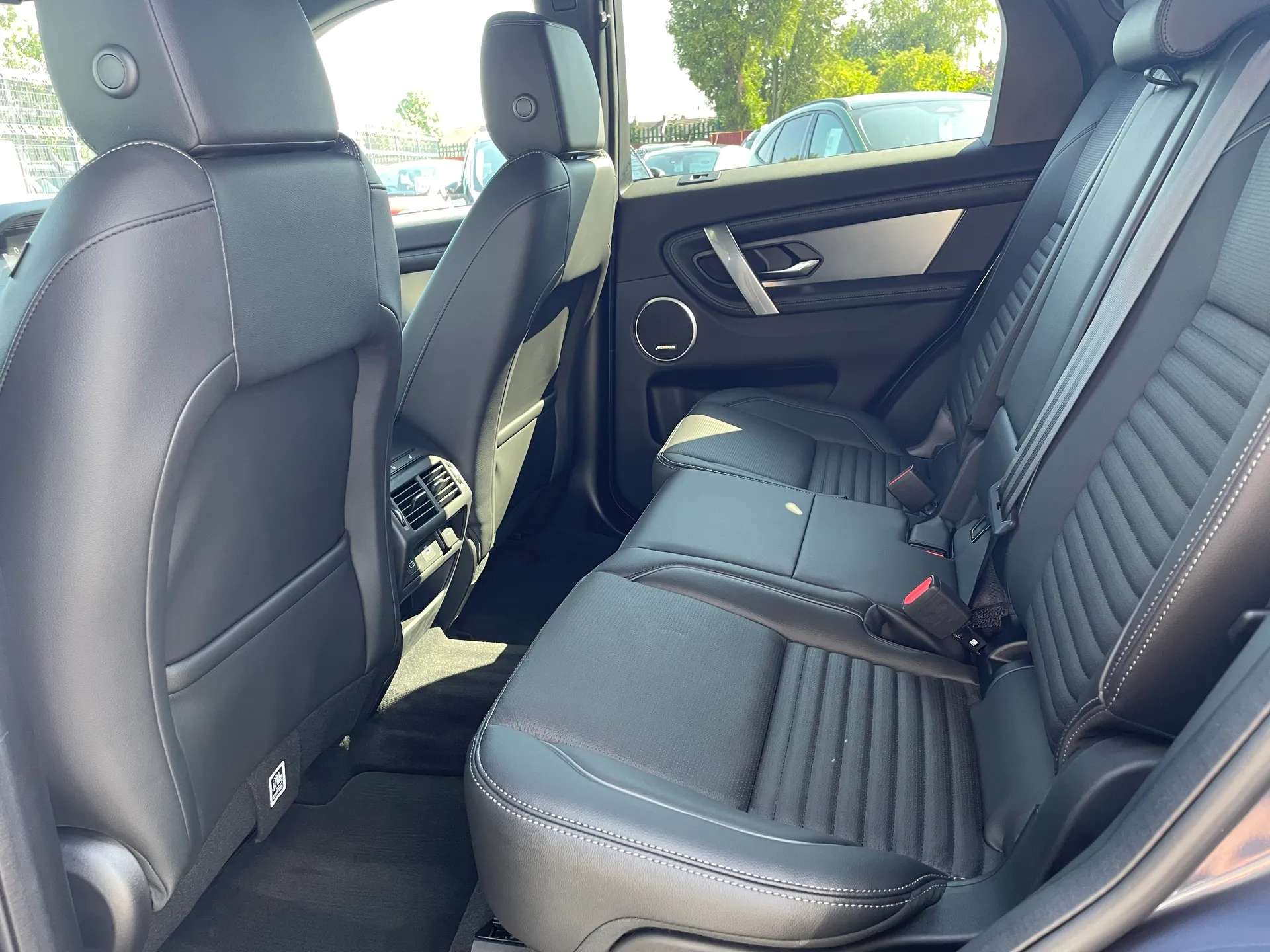2025 LAND ROVER DISCOVERY SPORT 2025 LAND ROVER DISCOVERY SPORT