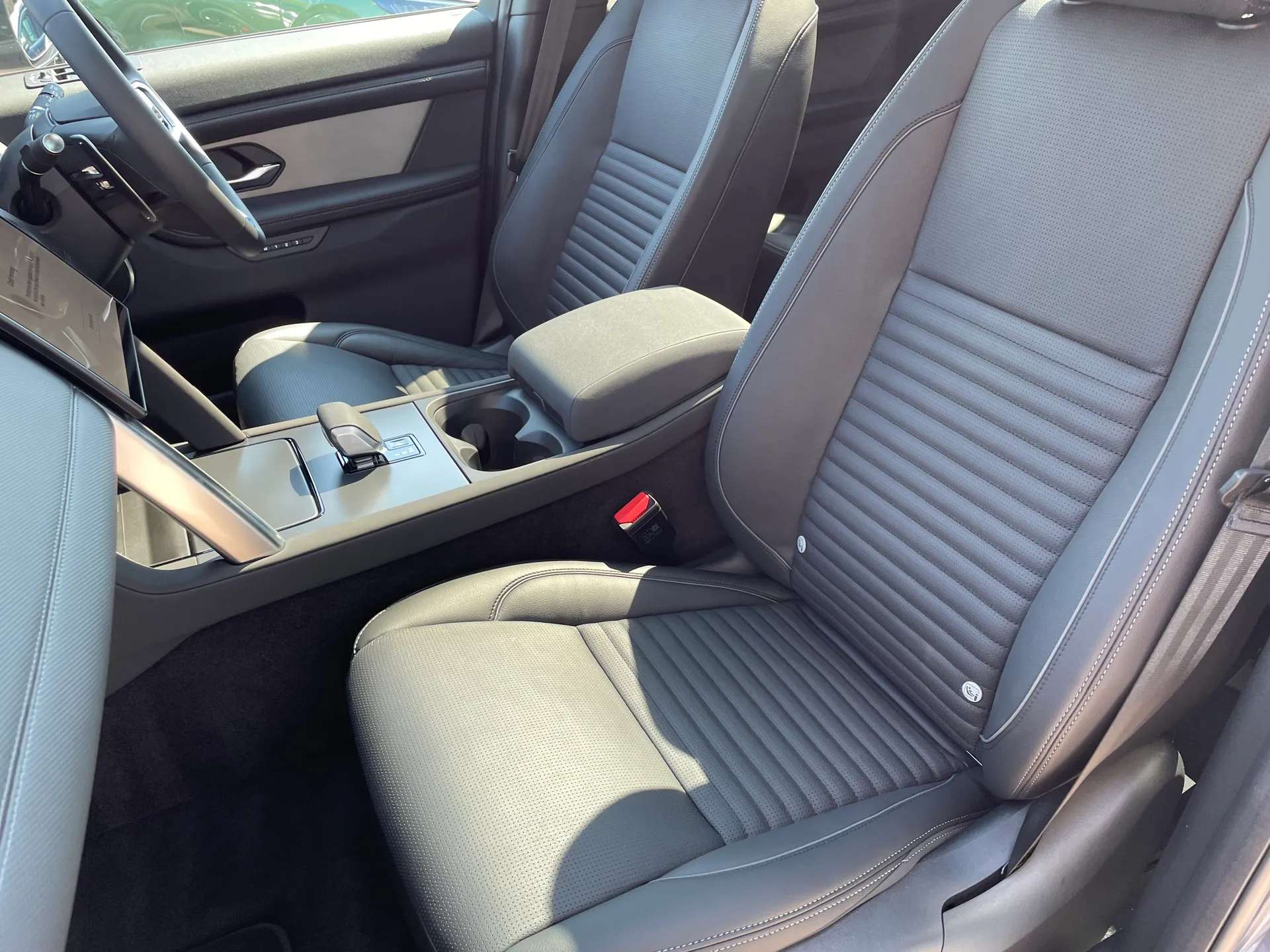 2025 LAND ROVER DISCOVERY SPORT 2025 LAND ROVER DISCOVERY SPORT
