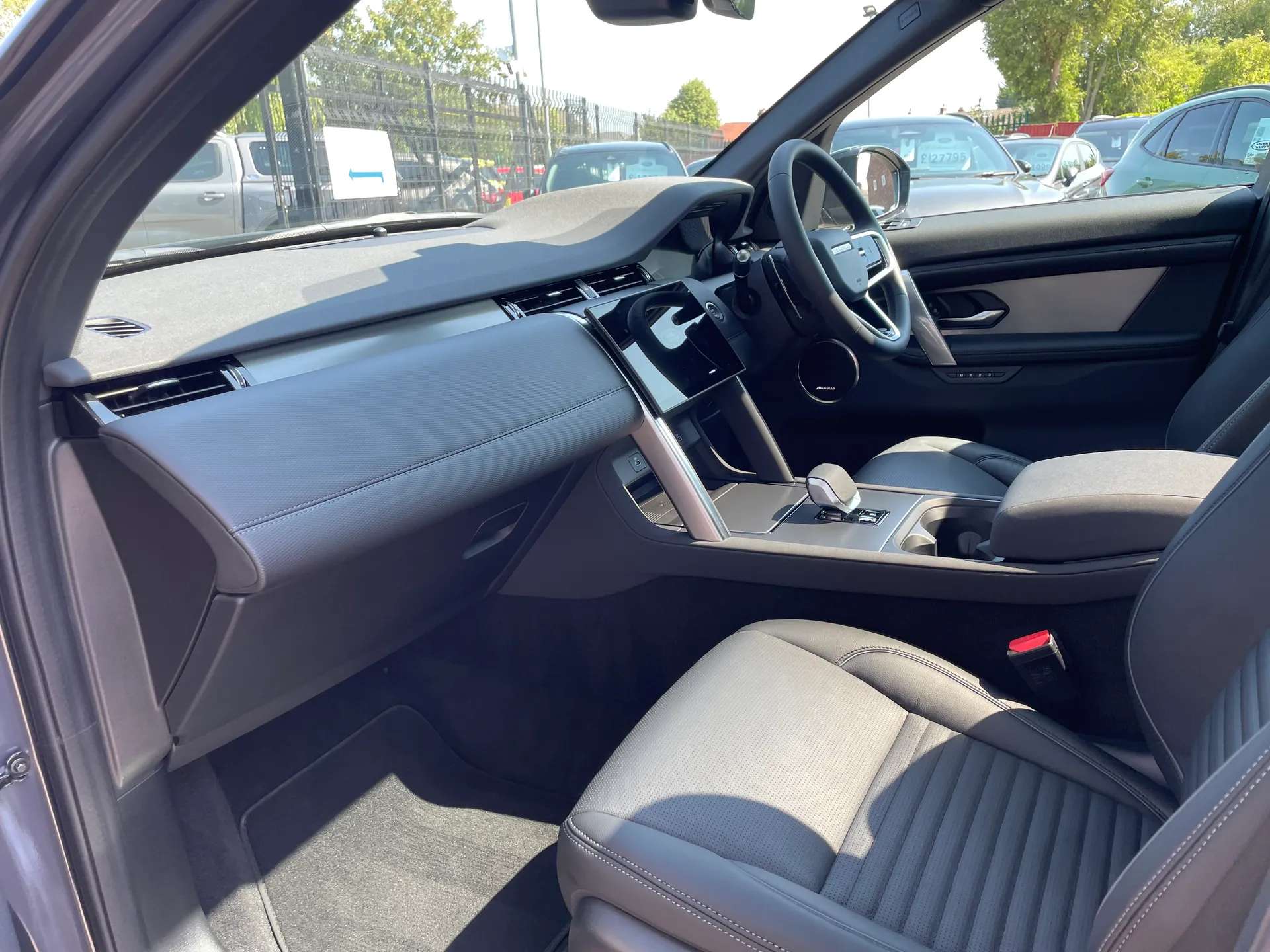 2025 LAND ROVER DISCOVERY SPORT 2025 LAND ROVER DISCOVERY SPORT