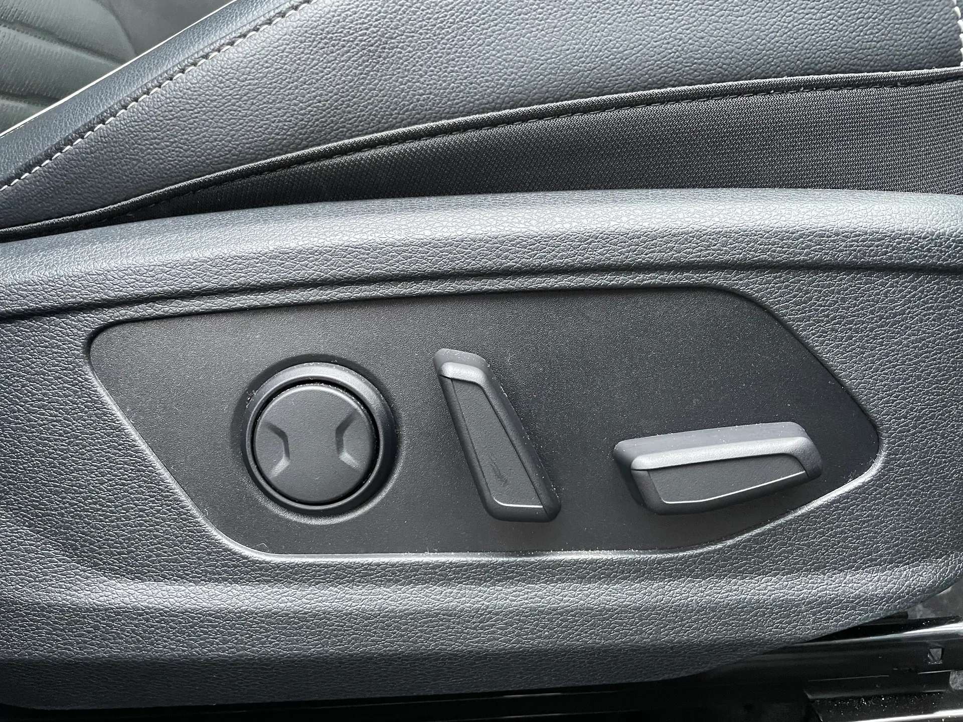 2023 KIA SPORTAGE 2023 KIA SPORTAGE