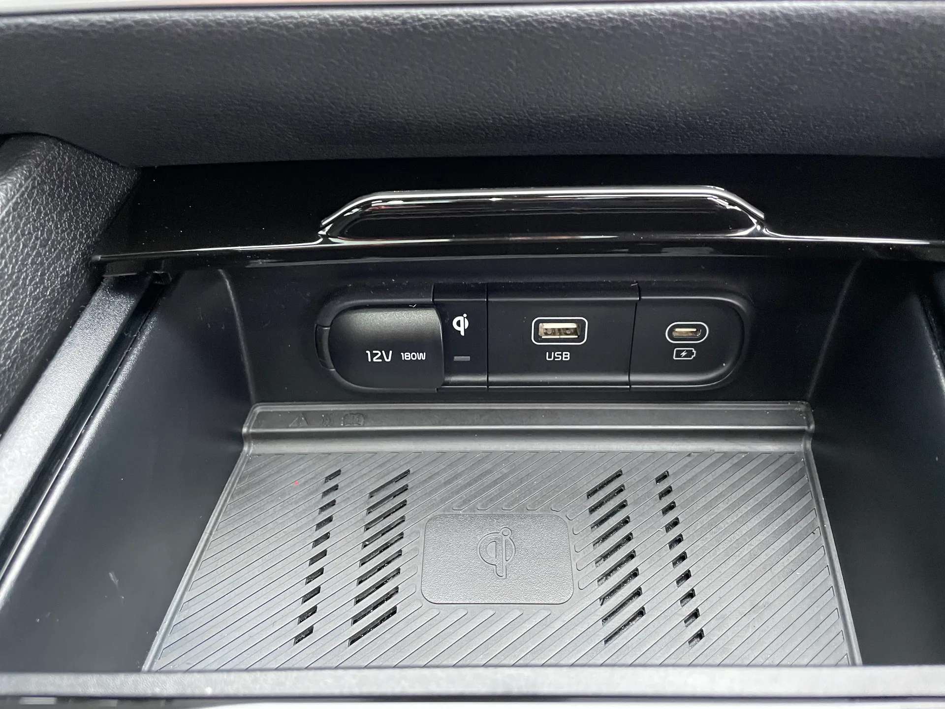 2023 KIA SPORTAGE 2023 KIA SPORTAGE