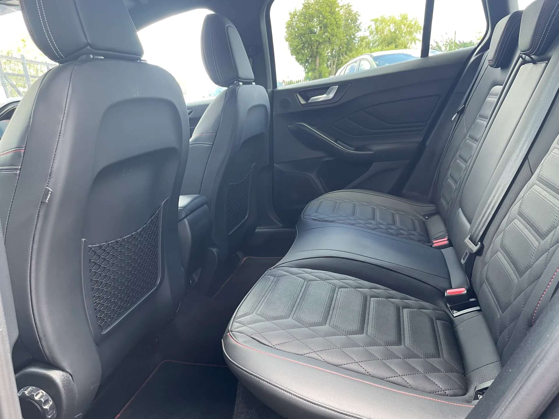2025 FORD FOCUS 2025 FORD FOCUS