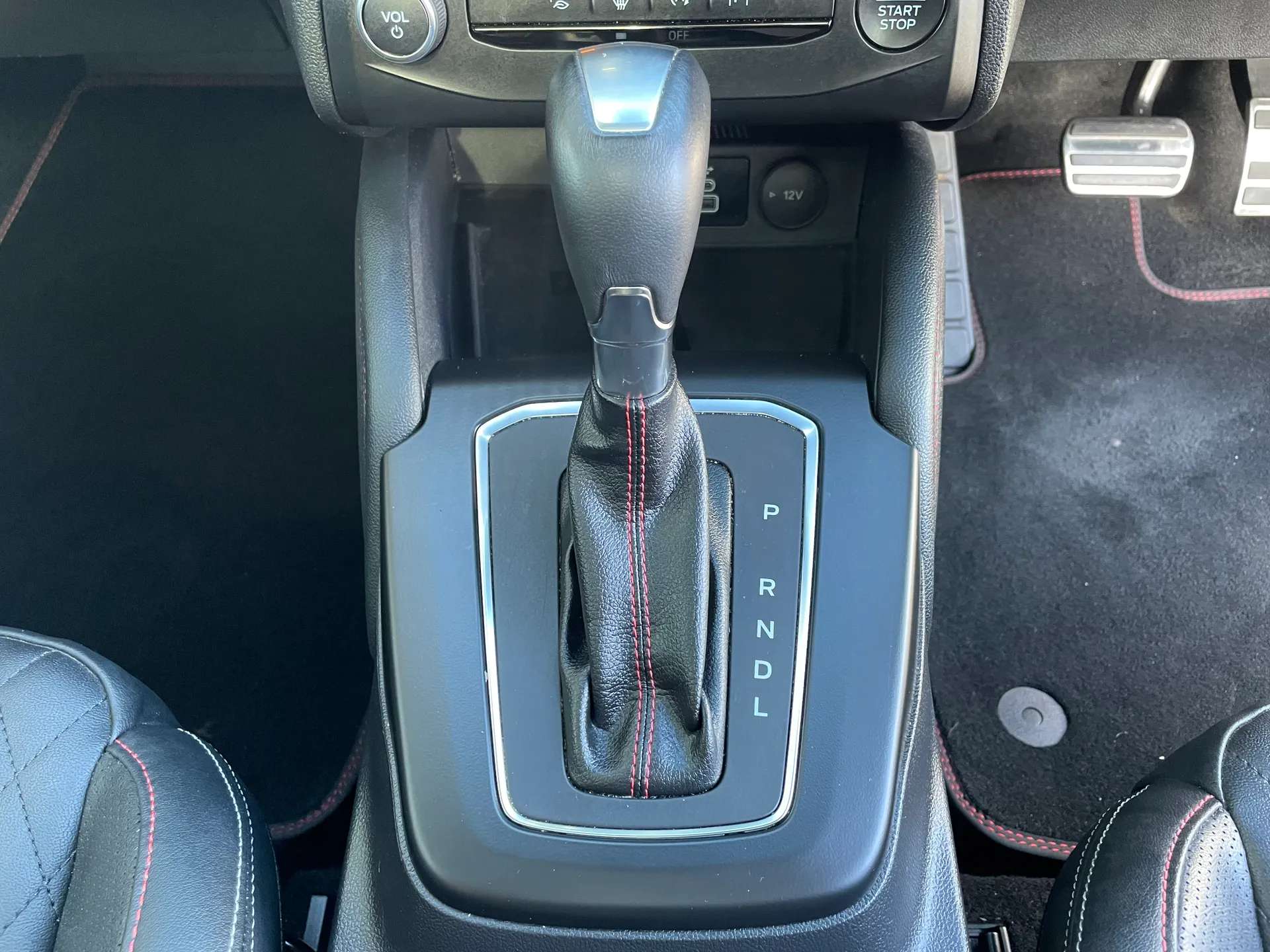 2024 FORD FOCUS 2024 FORD FOCUS
