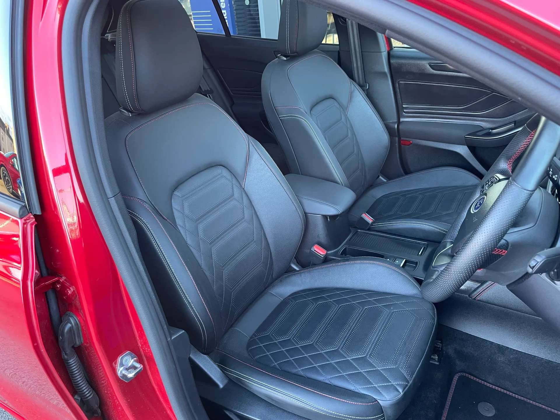 2024 FORD FOCUS 2024 FORD FOCUS