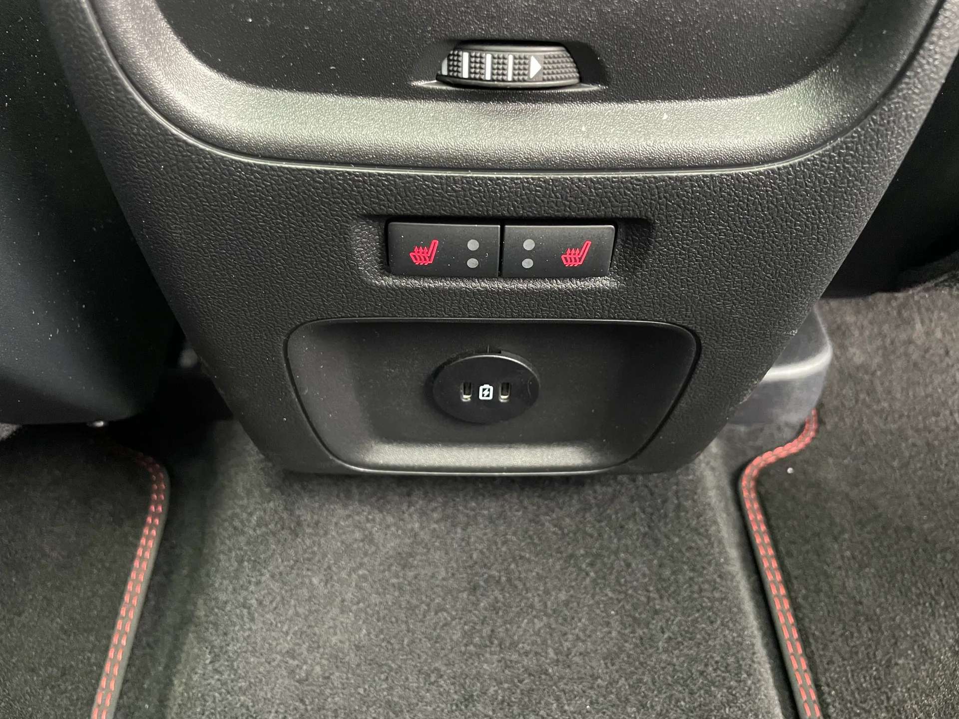 2026 FORD FOCUS 2026 FORD FOCUS