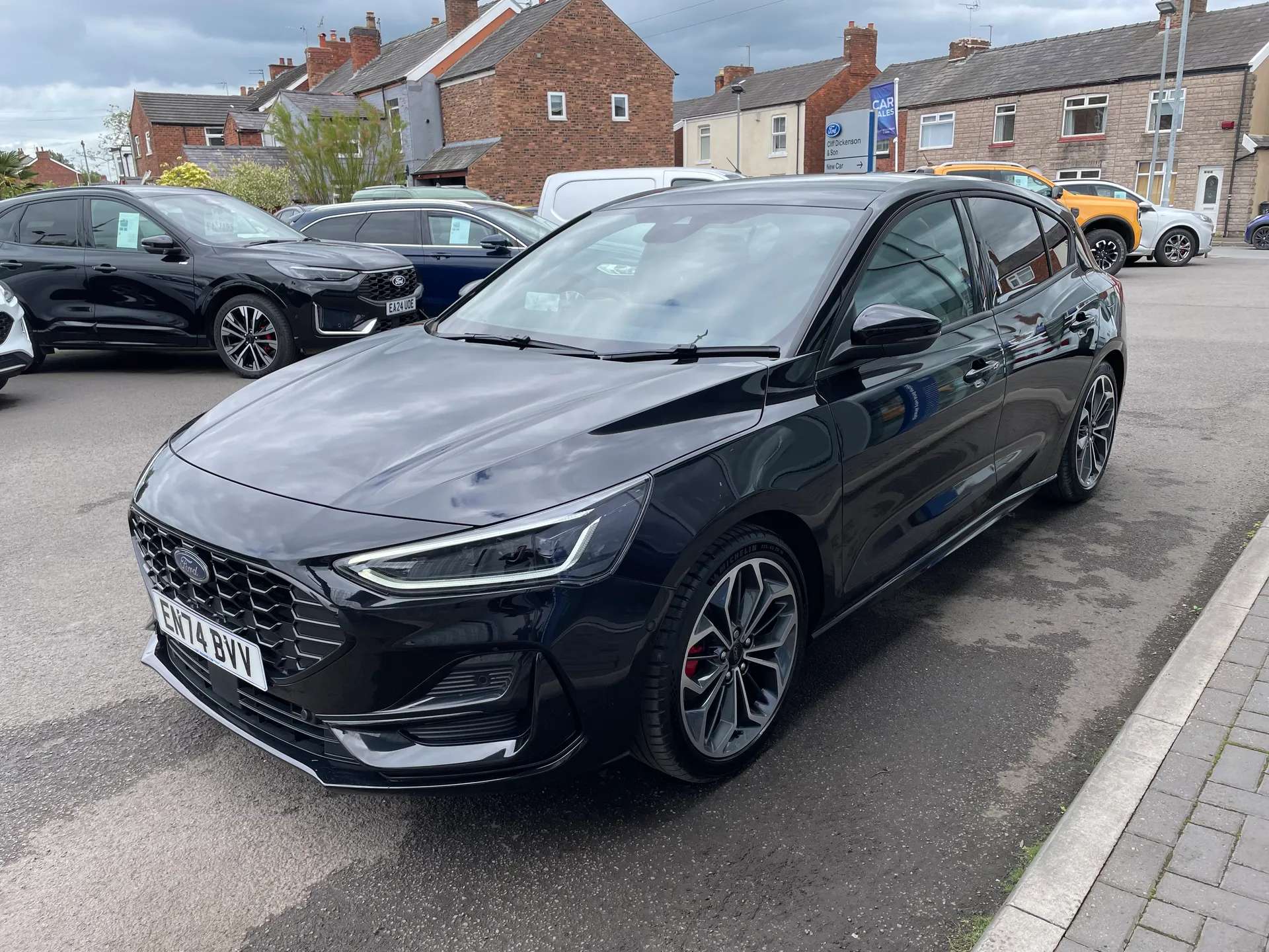 A 2025 FORD FOCUS 1.0 EcoBoost Hybrid mHEV 155 ST-Line X 5dr Auto A 2025 FORD FOCUS 1.0 EcoBoost Hybrid mHEV 155 ST-Line X 5dr Auto
