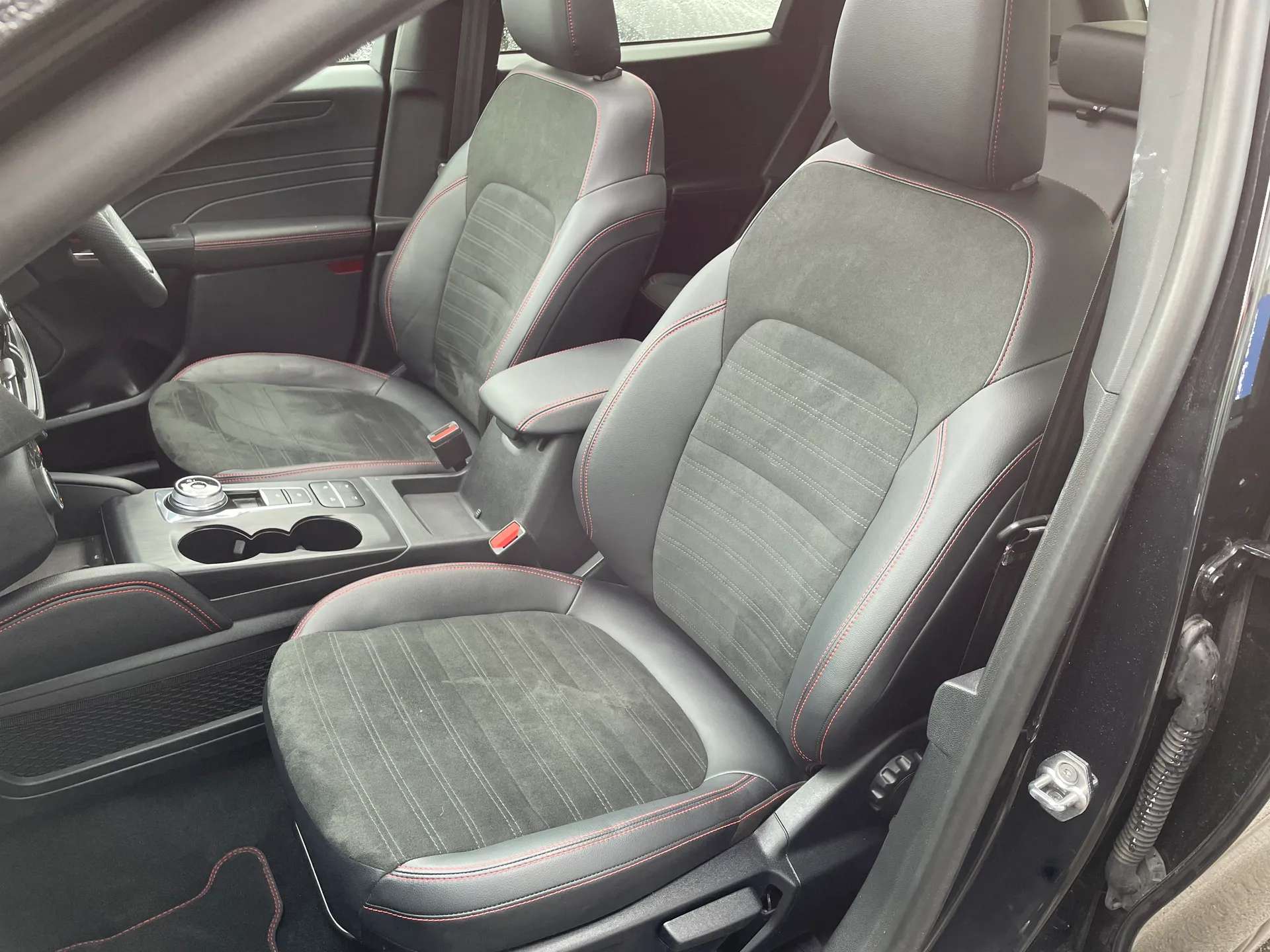 2023 FORD KUGA 2023 FORD KUGA