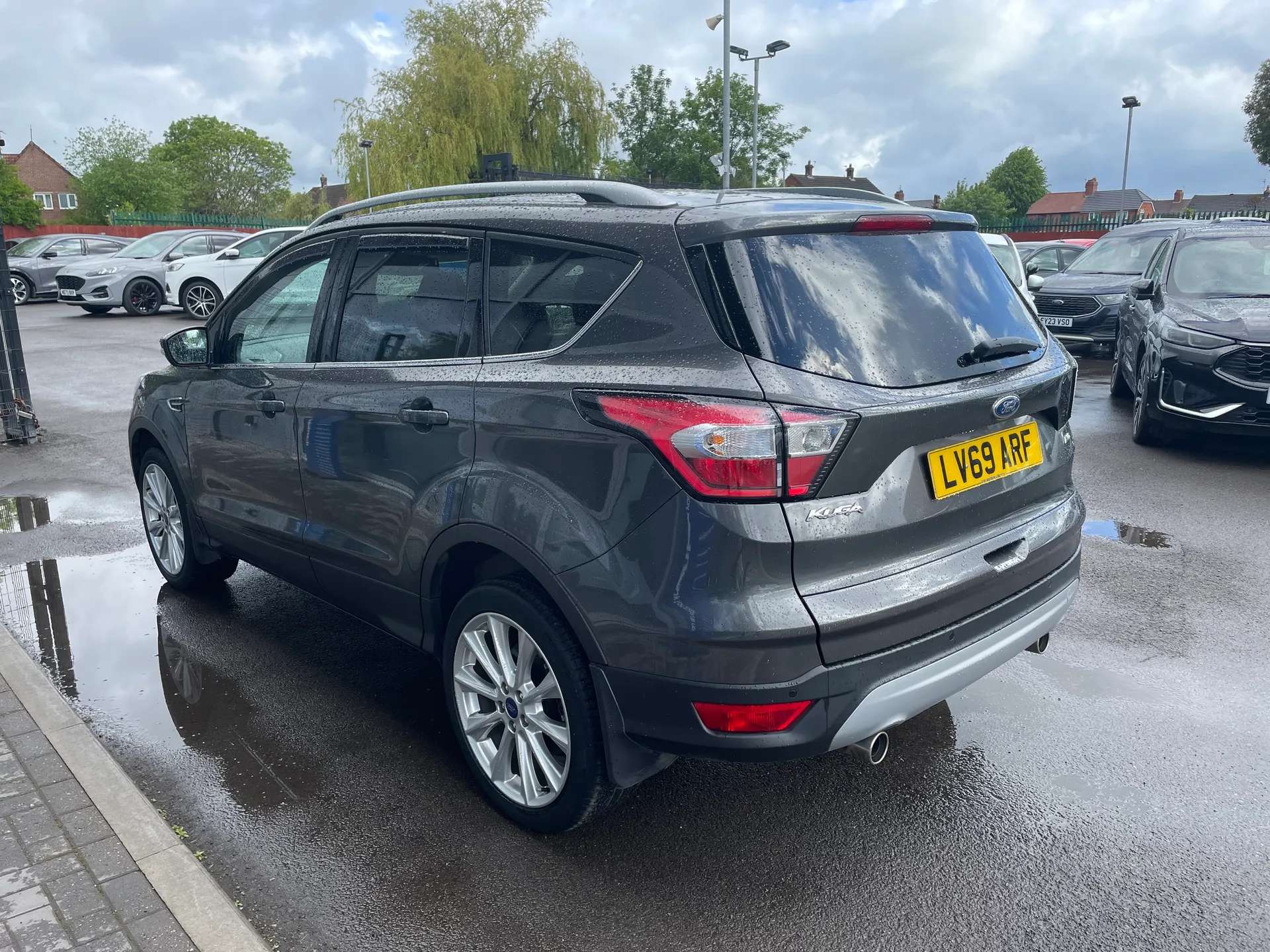 A 2019 FORD KUGA 2.0 TDCi 180 Titanium X Edition 5dr Auto A 2019 FORD KUGA 2.0 TDCi 180 Titanium X Edition 5dr Auto