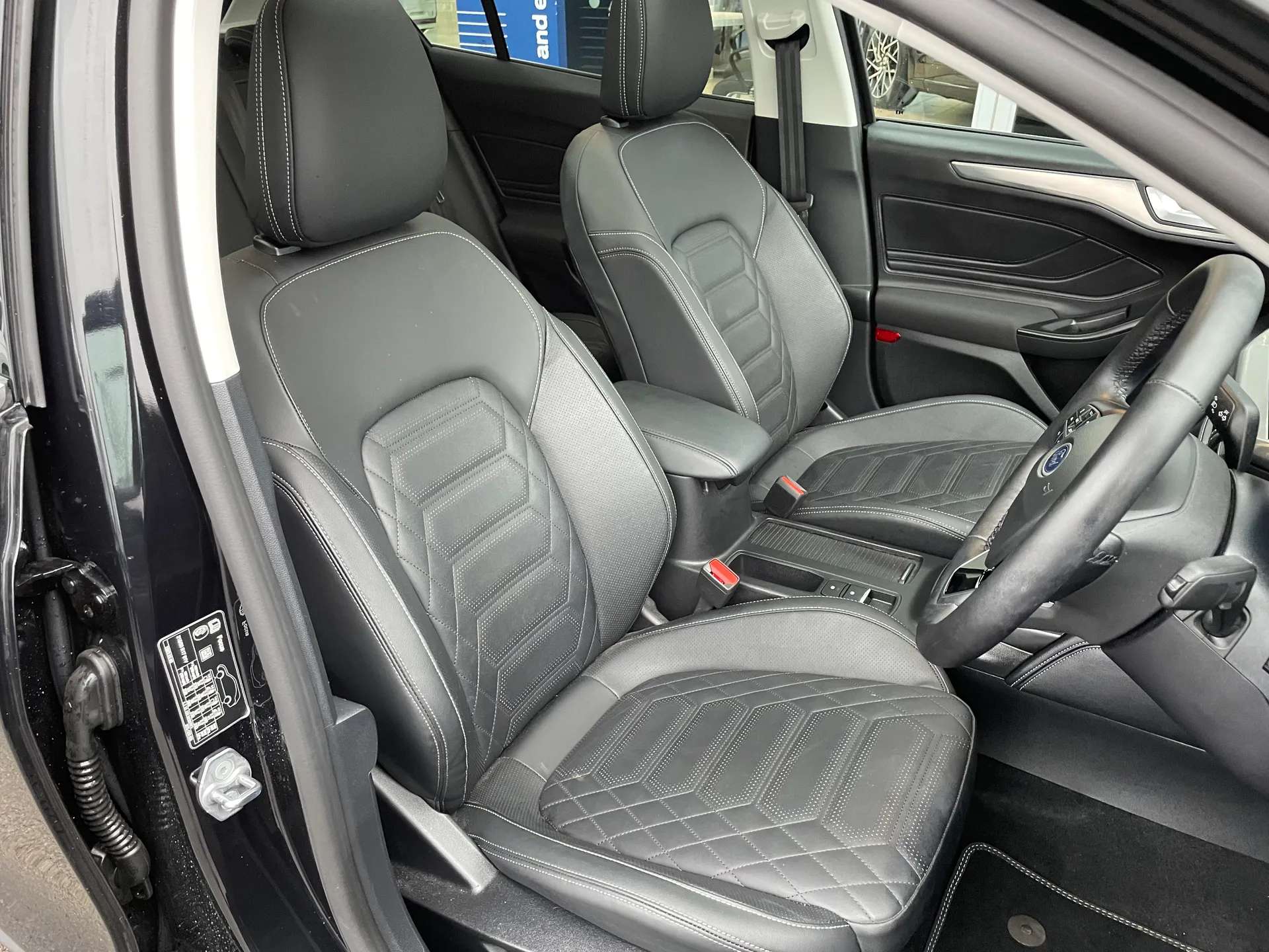 2024 FORD FOCUS 2024 FORD FOCUS