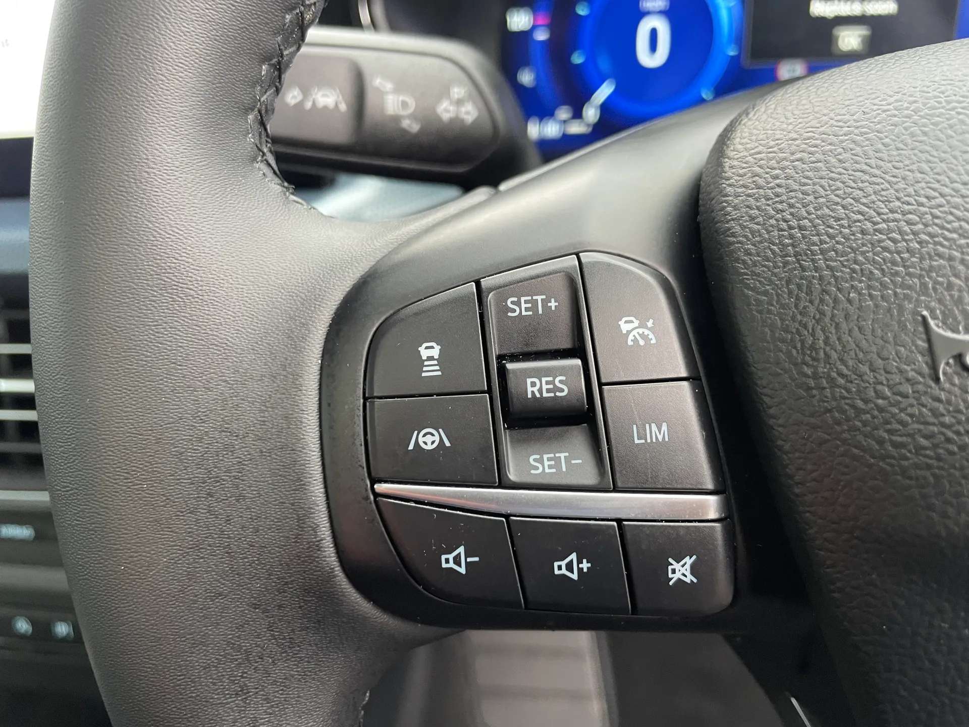 2023 FORD FOCUS 2023 FORD FOCUS