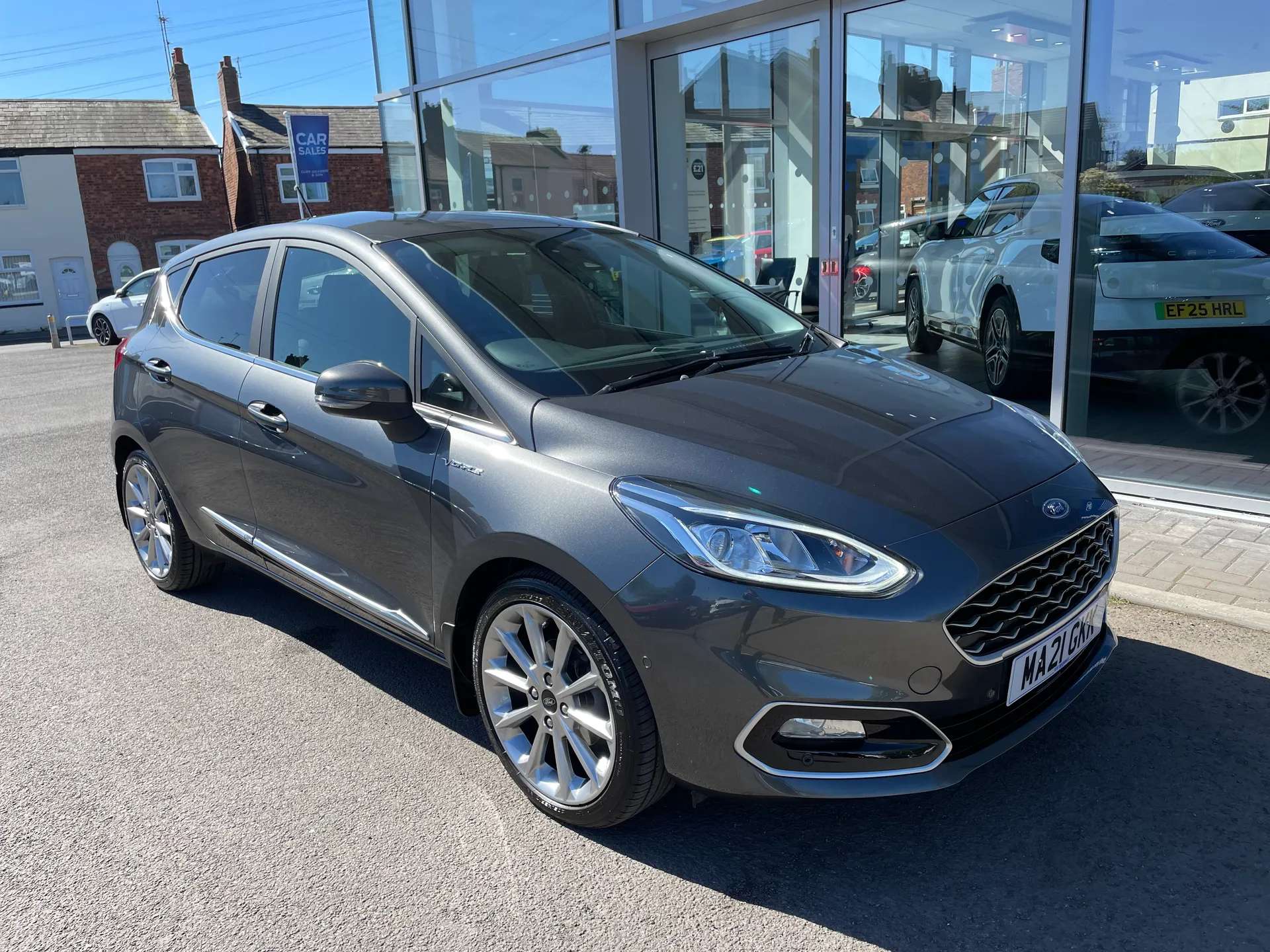 A 2021 FORD FIESTA 1.0 EcoBoost Hybrid mHEV 125 Vignale Edition 5dr A 2021 FORD FIESTA 1.0 EcoBoost Hybrid mHEV 125 Vignale Edition 5dr