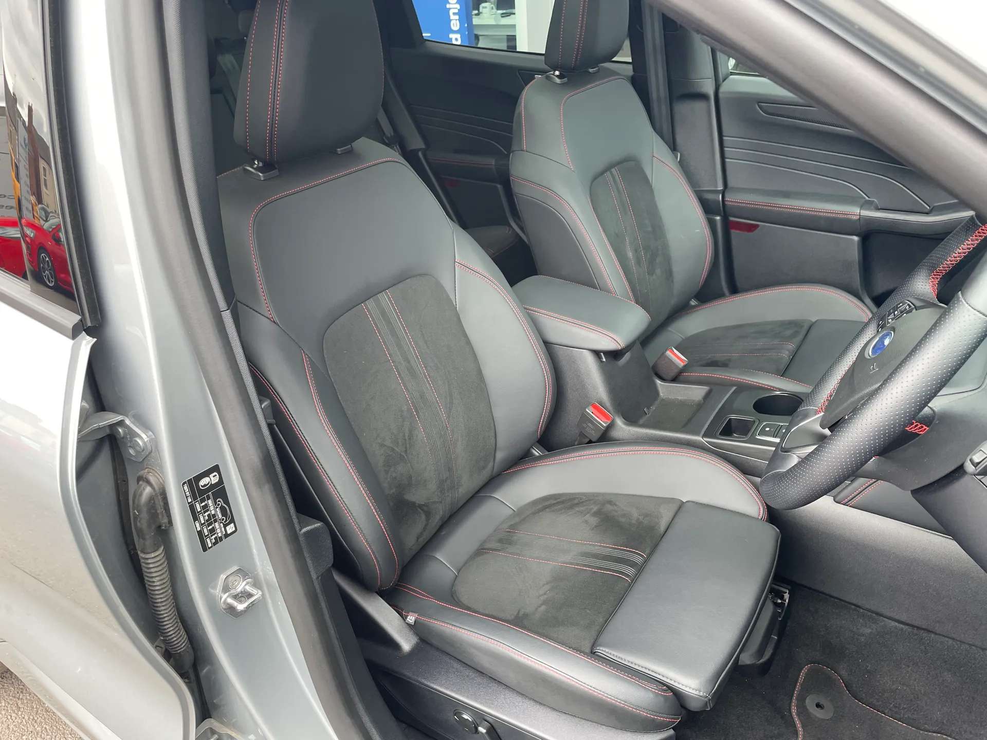 2025 FORD KUGA 2025 FORD KUGA