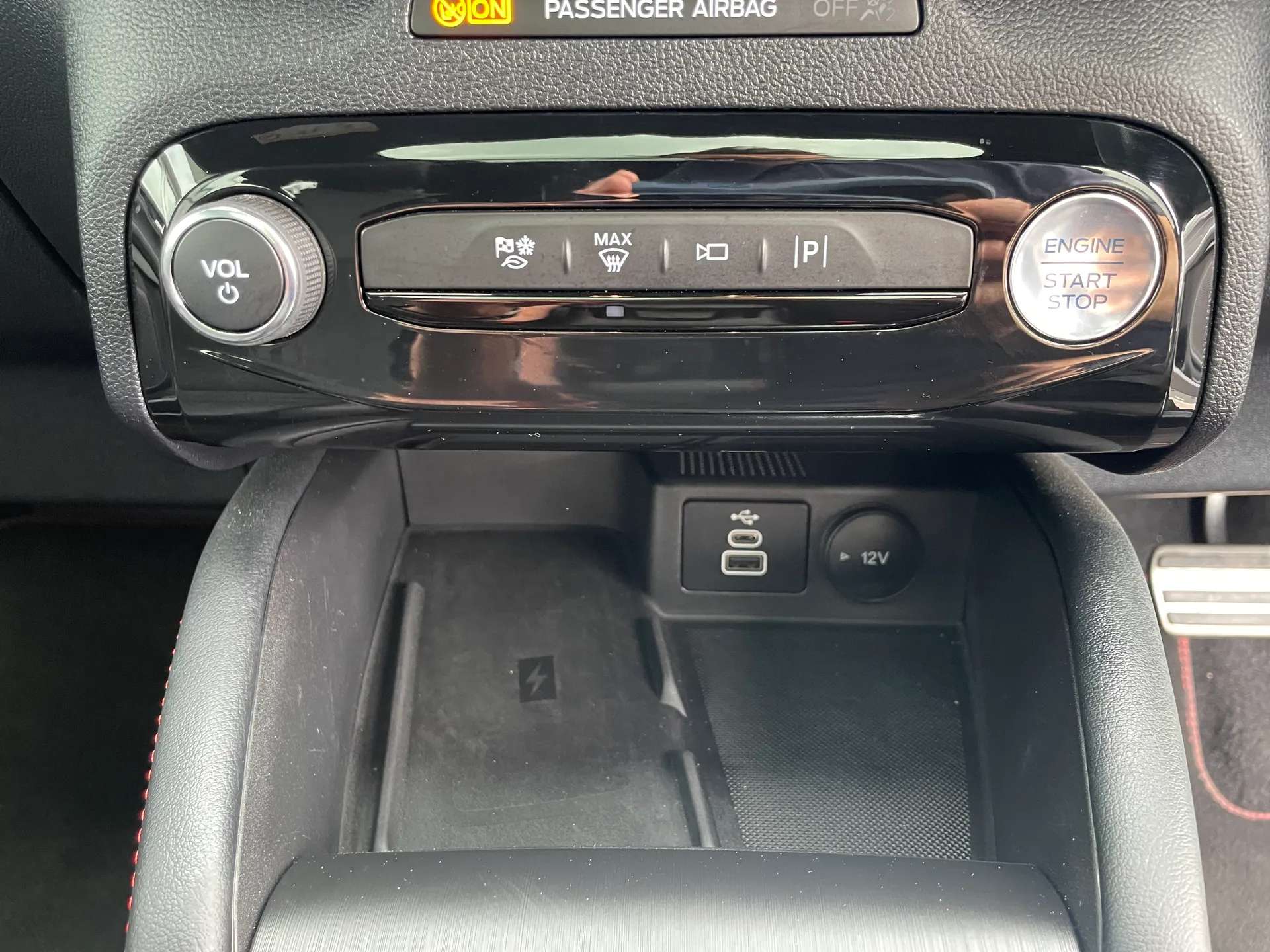 2025 FORD KUGA 2025 FORD KUGA