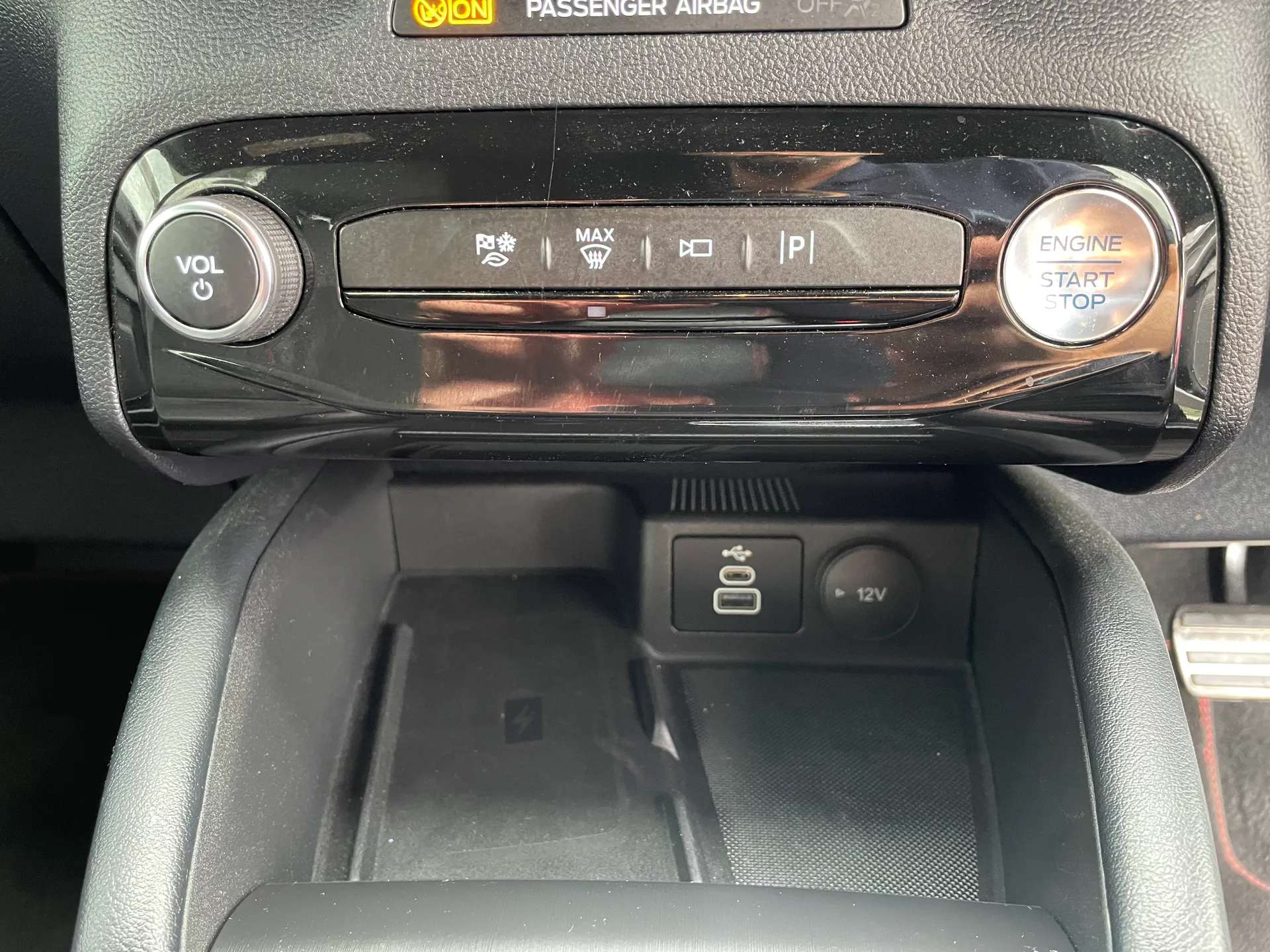 2024 FORD KUGA 2024 FORD KUGA