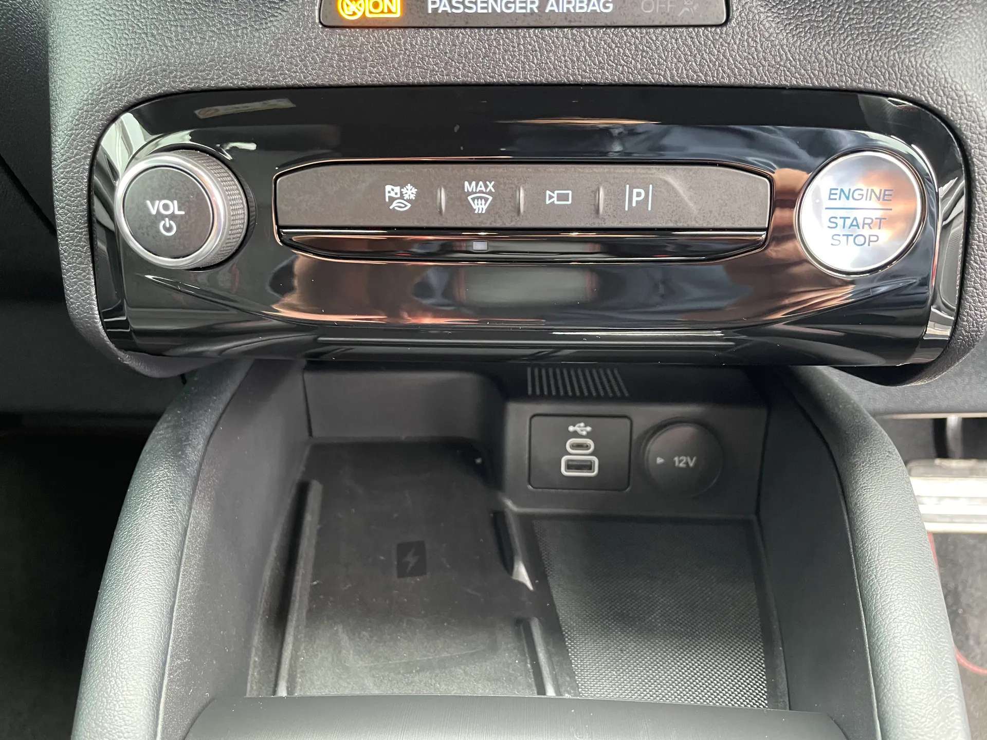 2025 FORD KUGA 2025 FORD KUGA